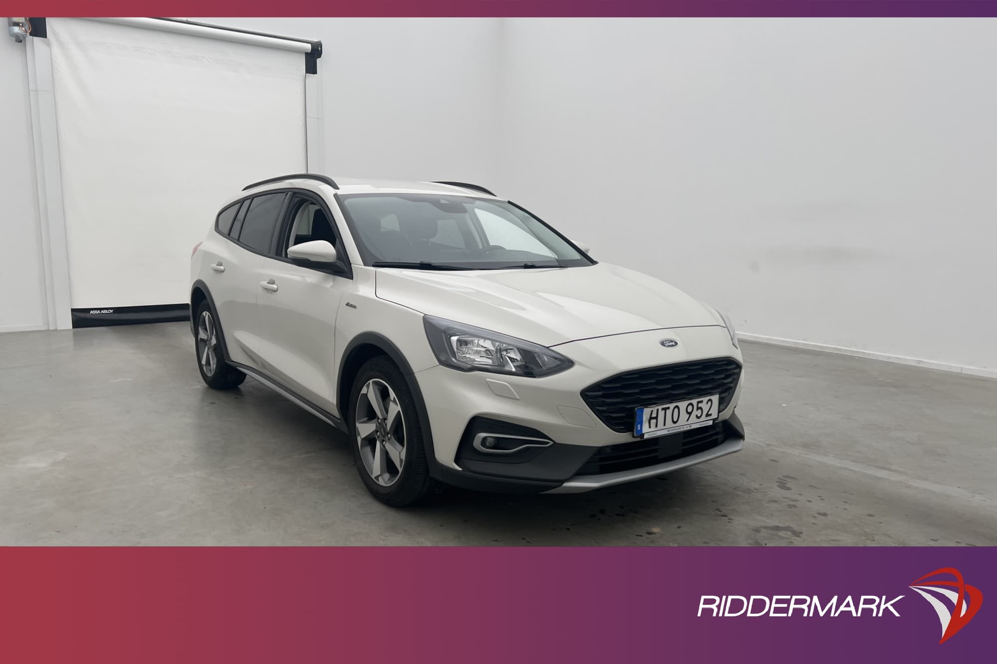 Ford Focus Active Kombi 1.0 125hk