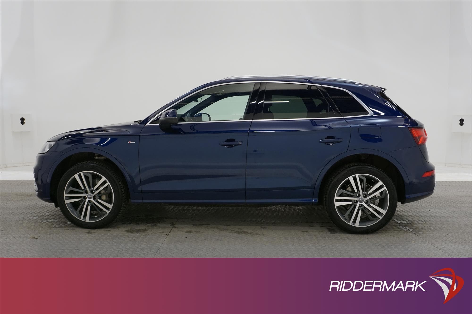 Audi Q5 55 TFSI e Q 367hk S Line Cockpit Navi