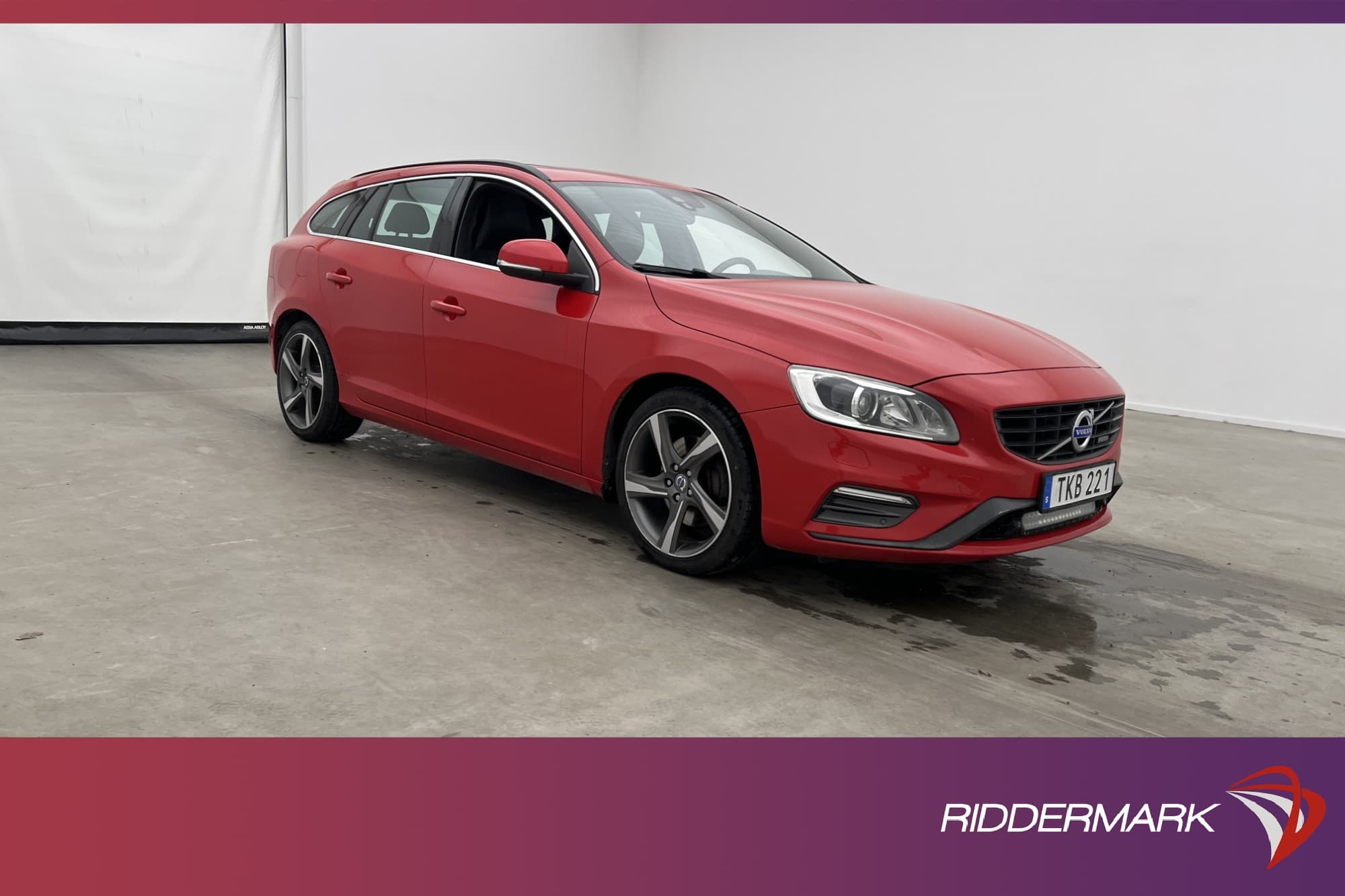 Volvo V60 D4 AWD 215hk