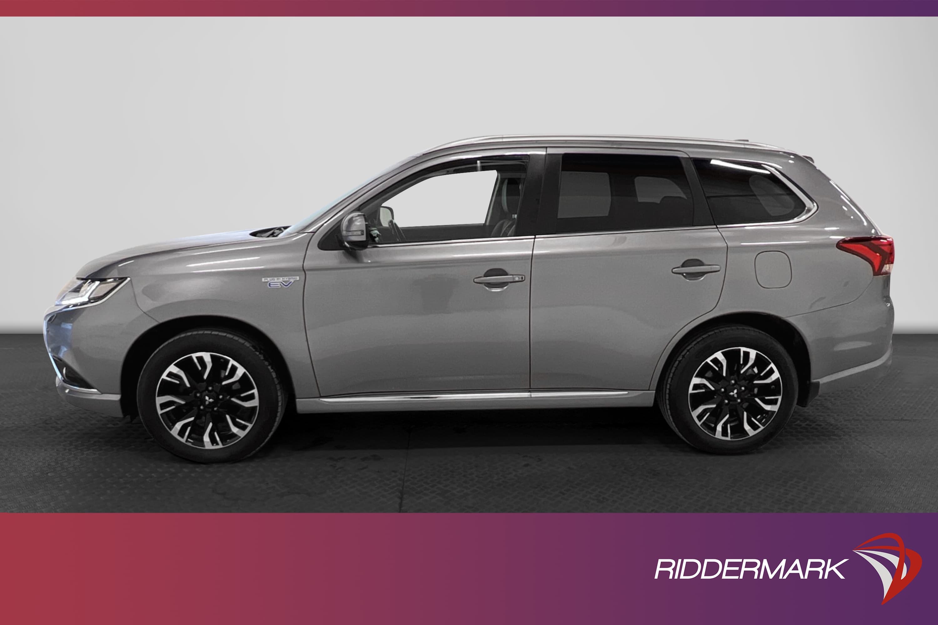 Mitsubishi Outlander PHEV 4WD 203hk