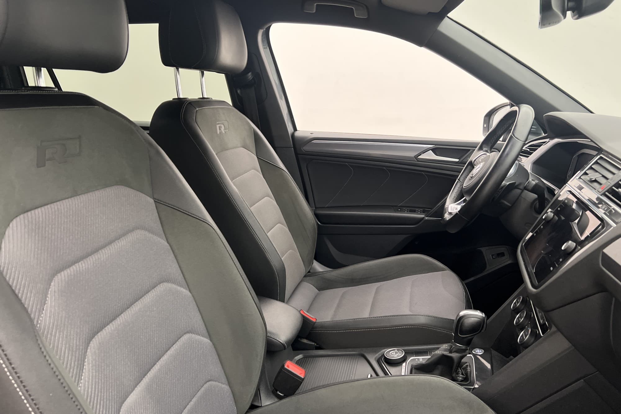Volkswagen Tiguan Allspace 4M Full R-Line D-Värm Kamera Drag