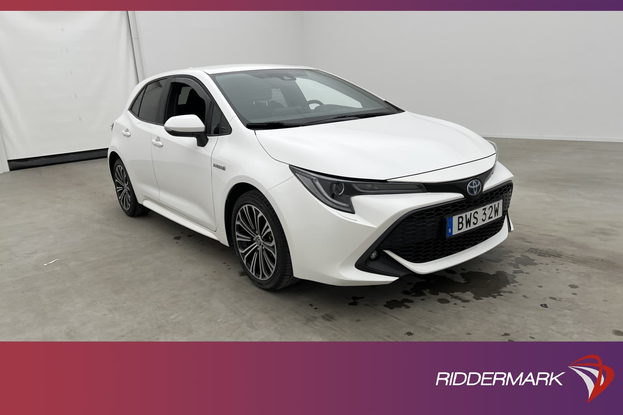 Toyota Corolla Hybrid e-CVT 122hk