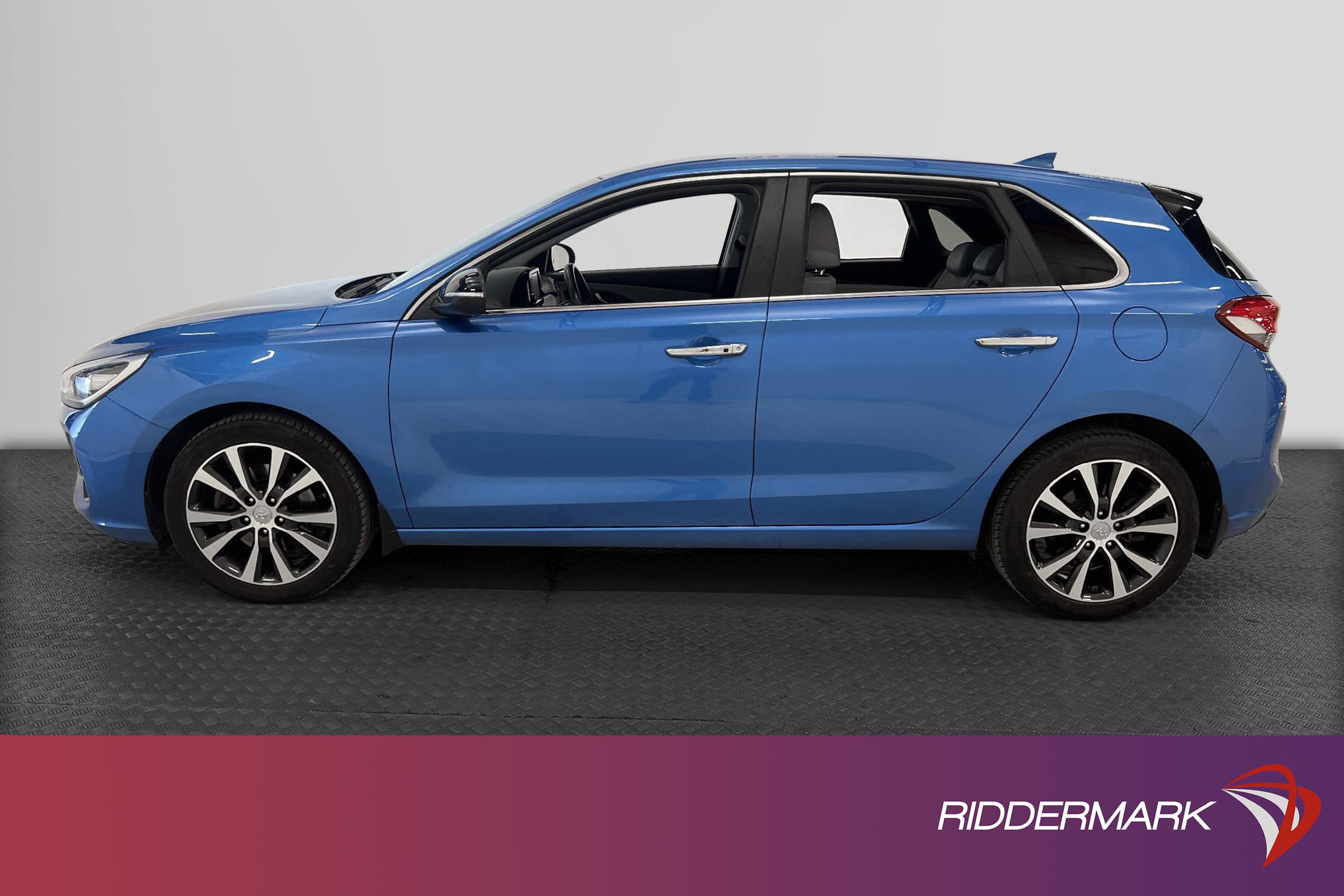 Hyundai i30 1.4 140hk