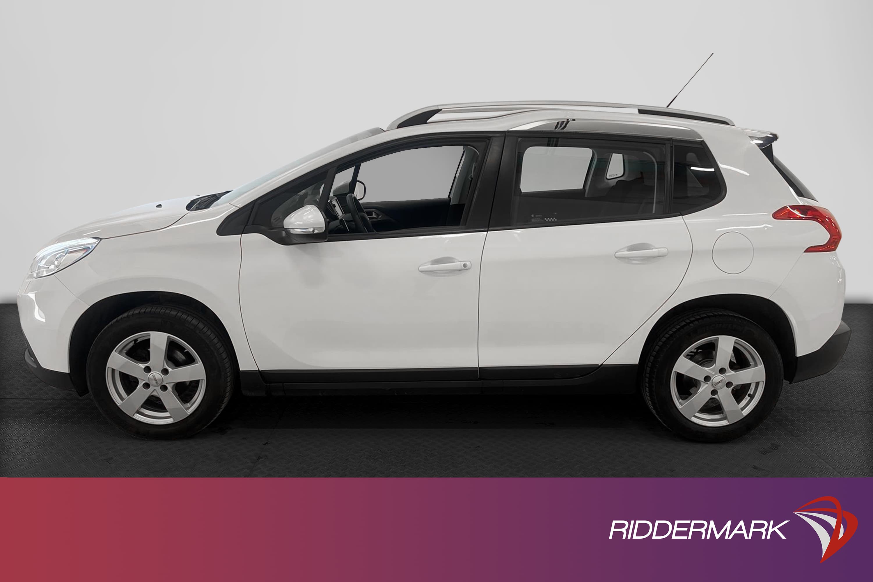 Peugeot 2008 1.2VTi 82hk