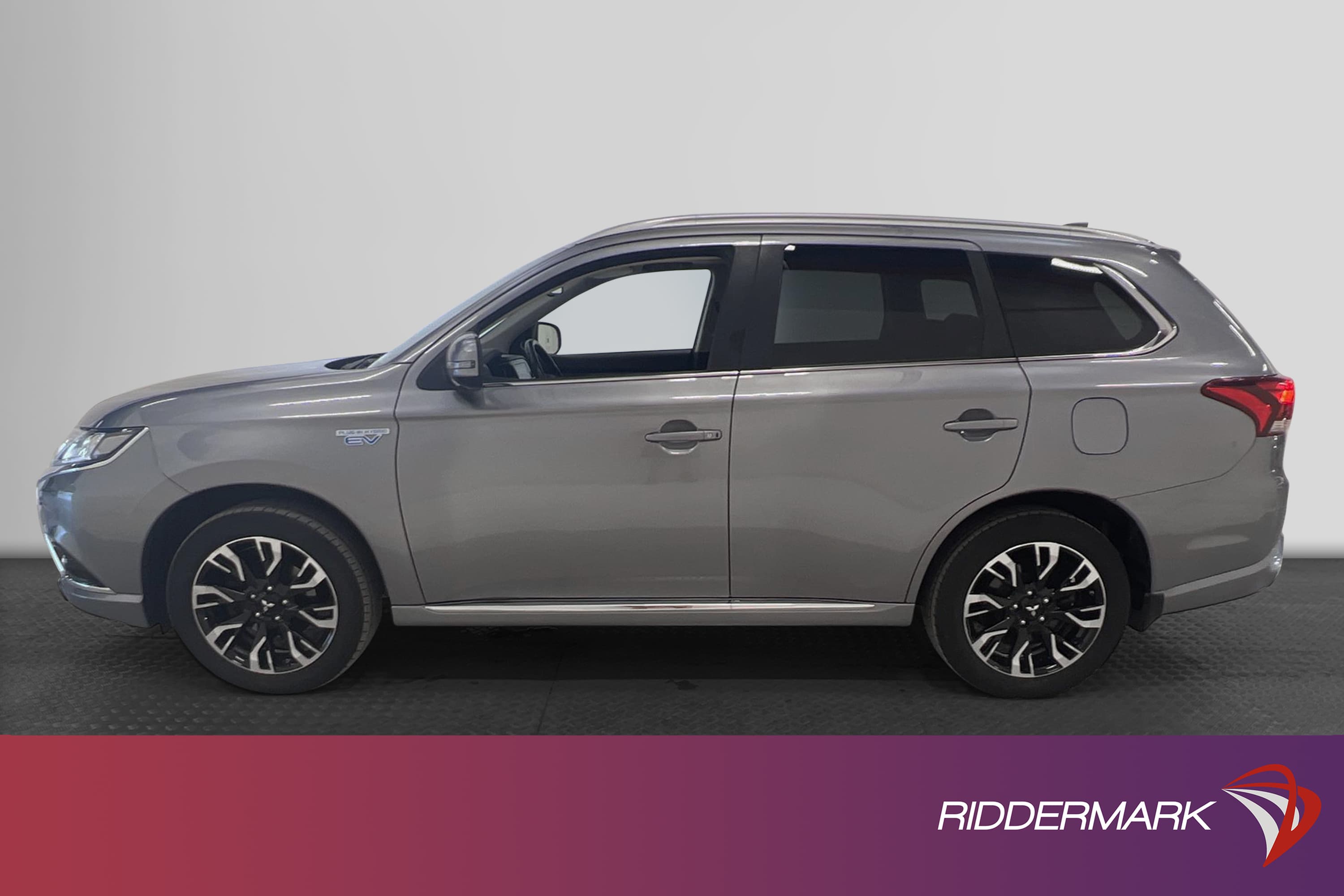 Mitsubishi Outlander PHEV 4WD 203hk