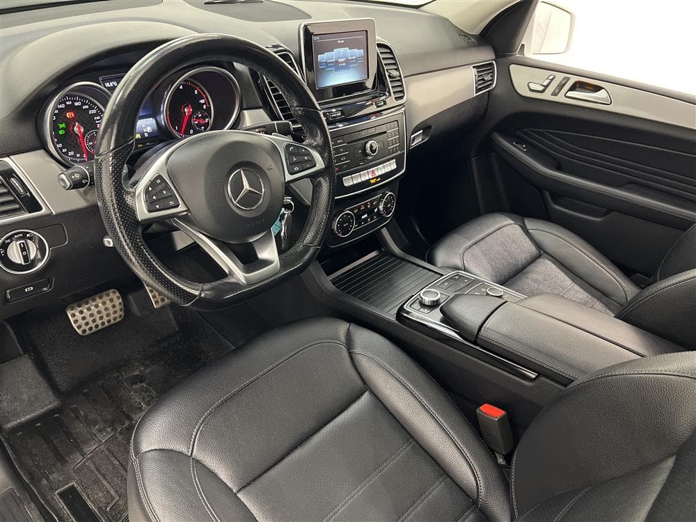 Mercedes-Benz GLE 350d 4M 258hk AMG Pano Luftfjäd 360° Drag
