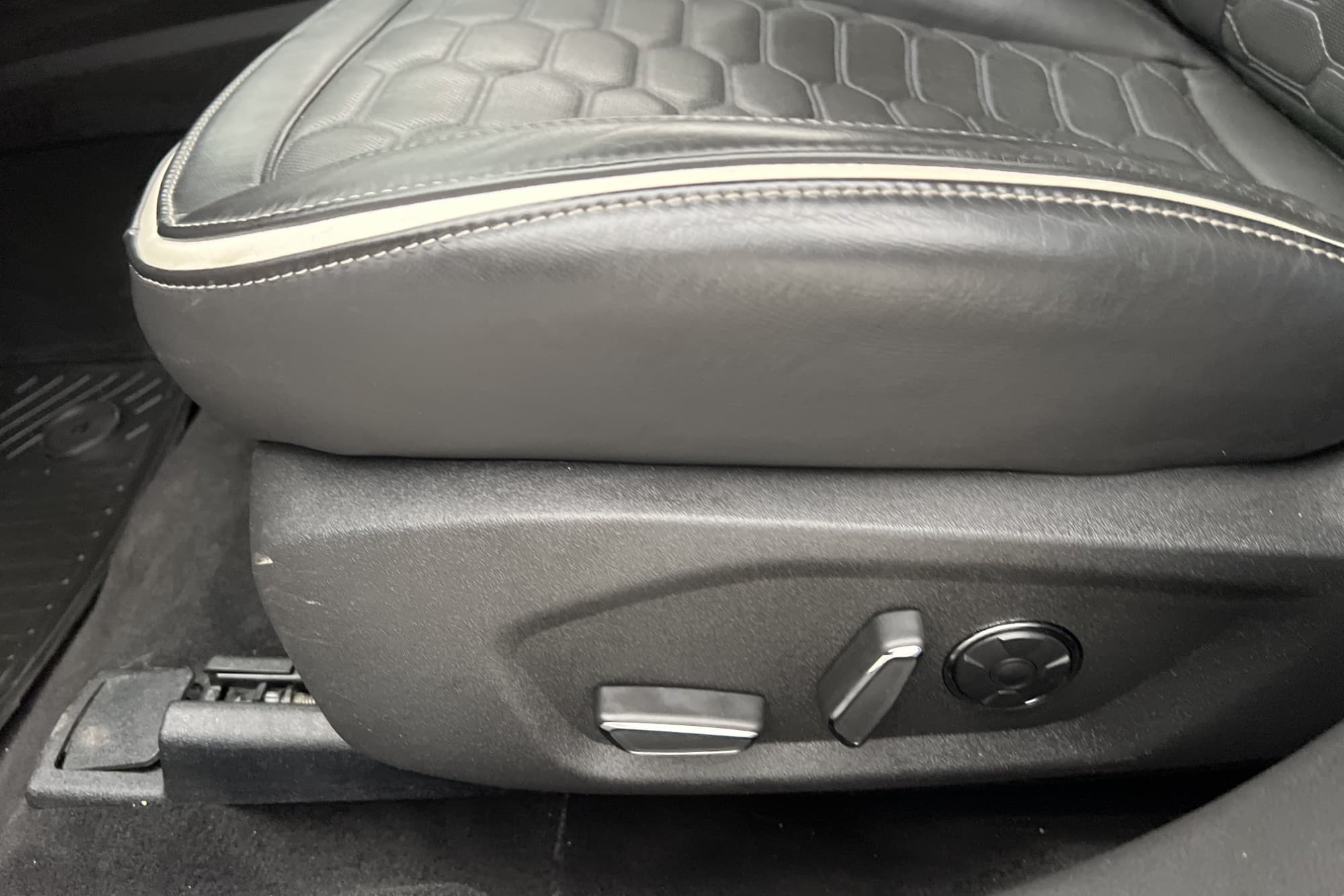 Ford Mondeo AWD Vignale Värm Kamera Navi Massage Skinn Drag