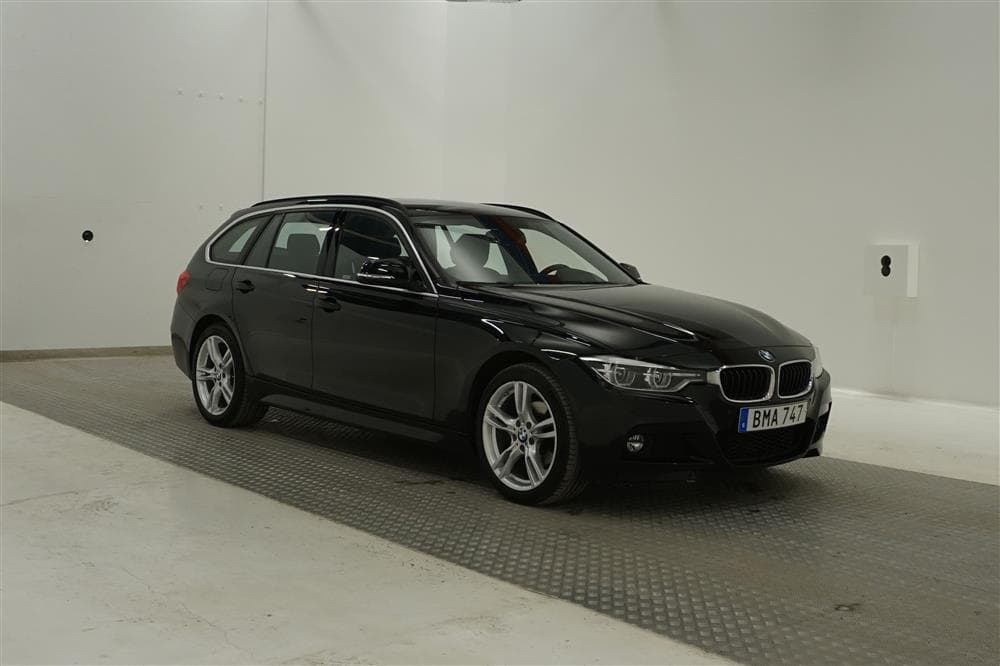 BMW 320i xDrive 184hk M-sport HiFi Navi 