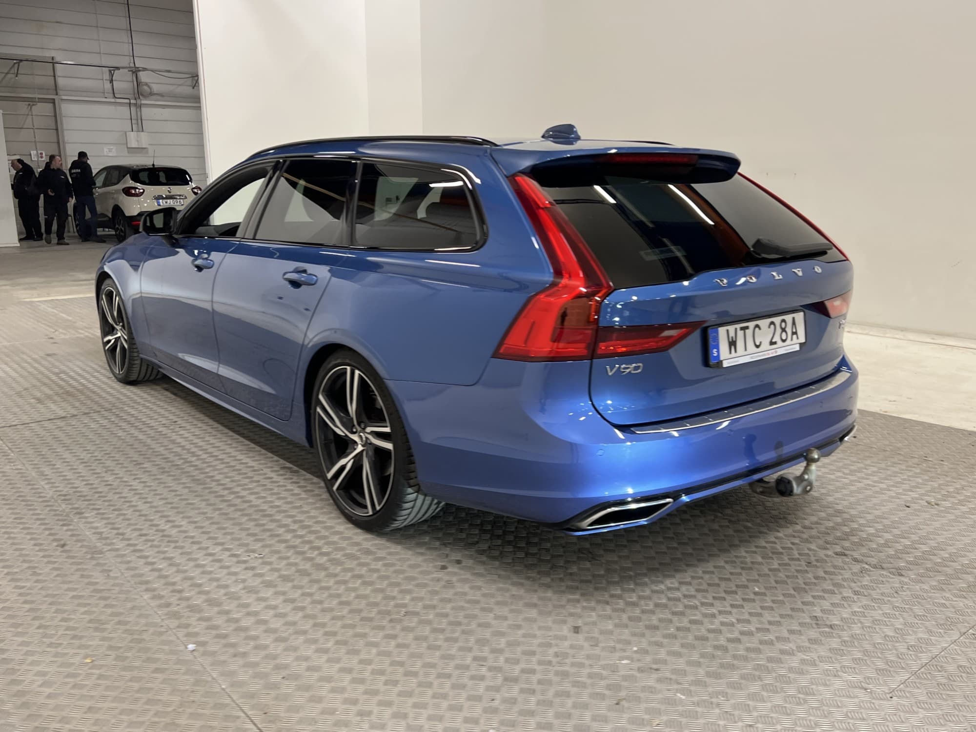 Volvo V90 T4 190hk