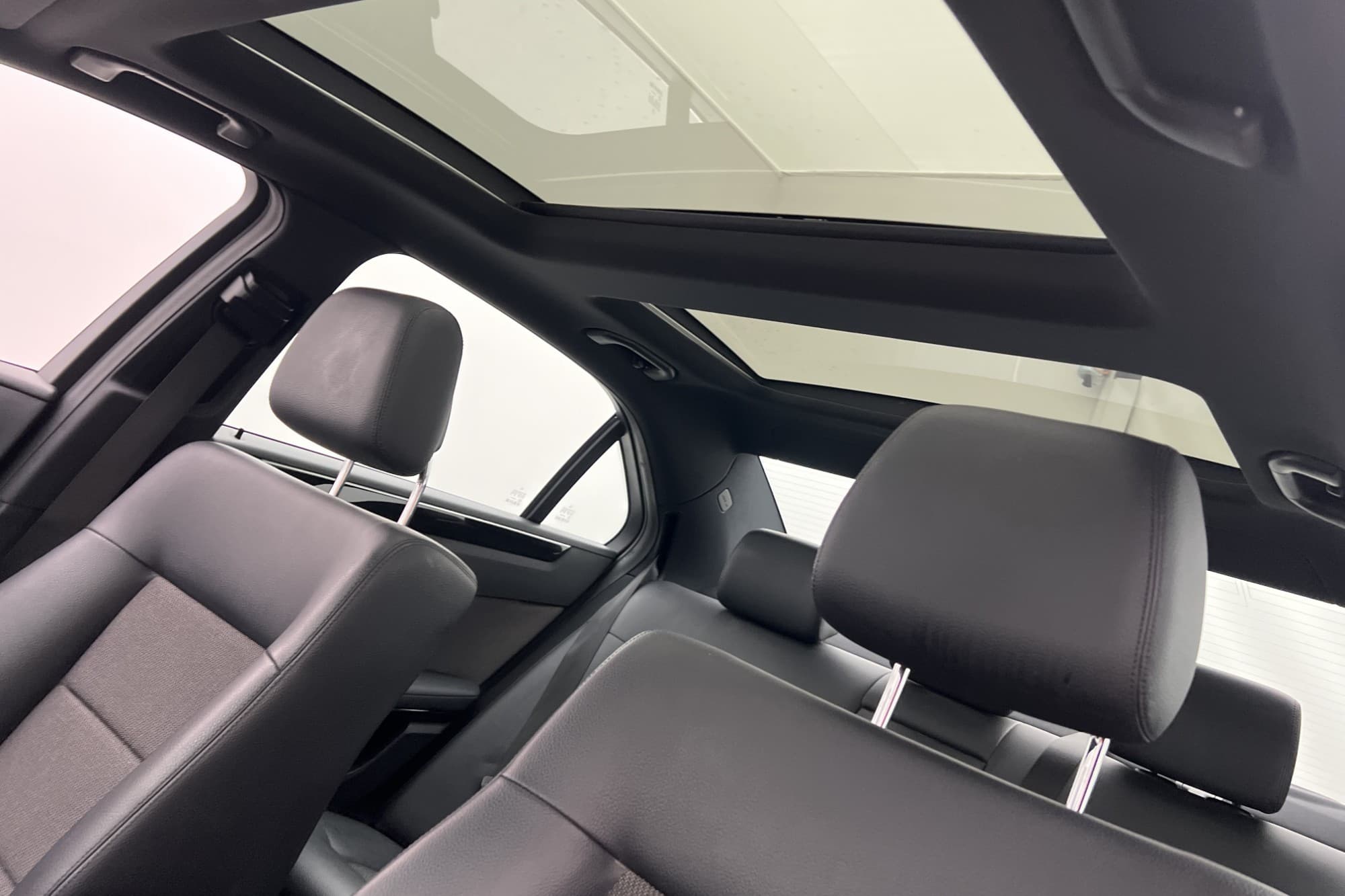 Mercedes-Benz E 220 CDI Sedan 170hk AMG Panorama Dragkrok