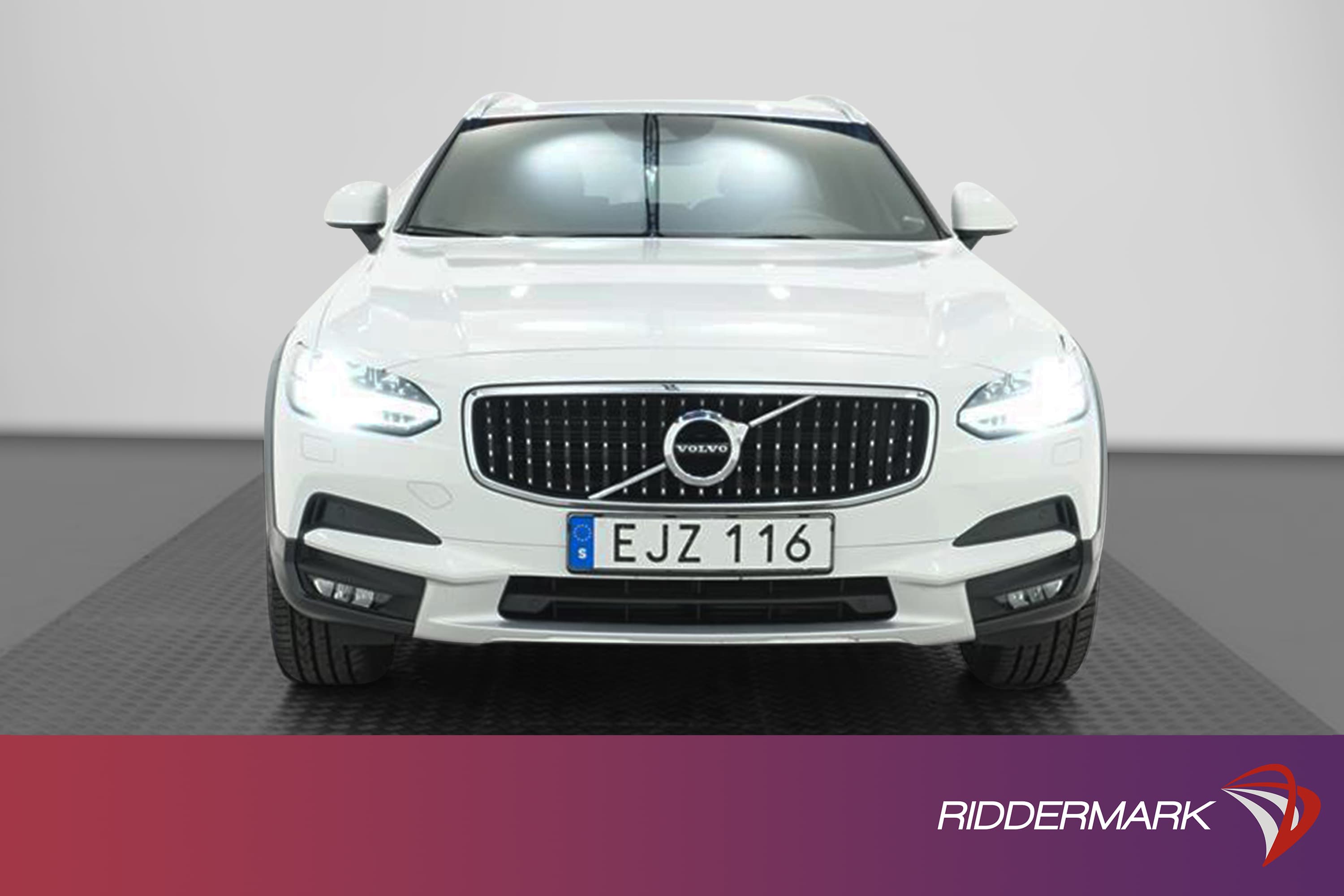 Volvo V90 Cross Country D4 AWD 190hk Inscription Pro Värmareexteriör