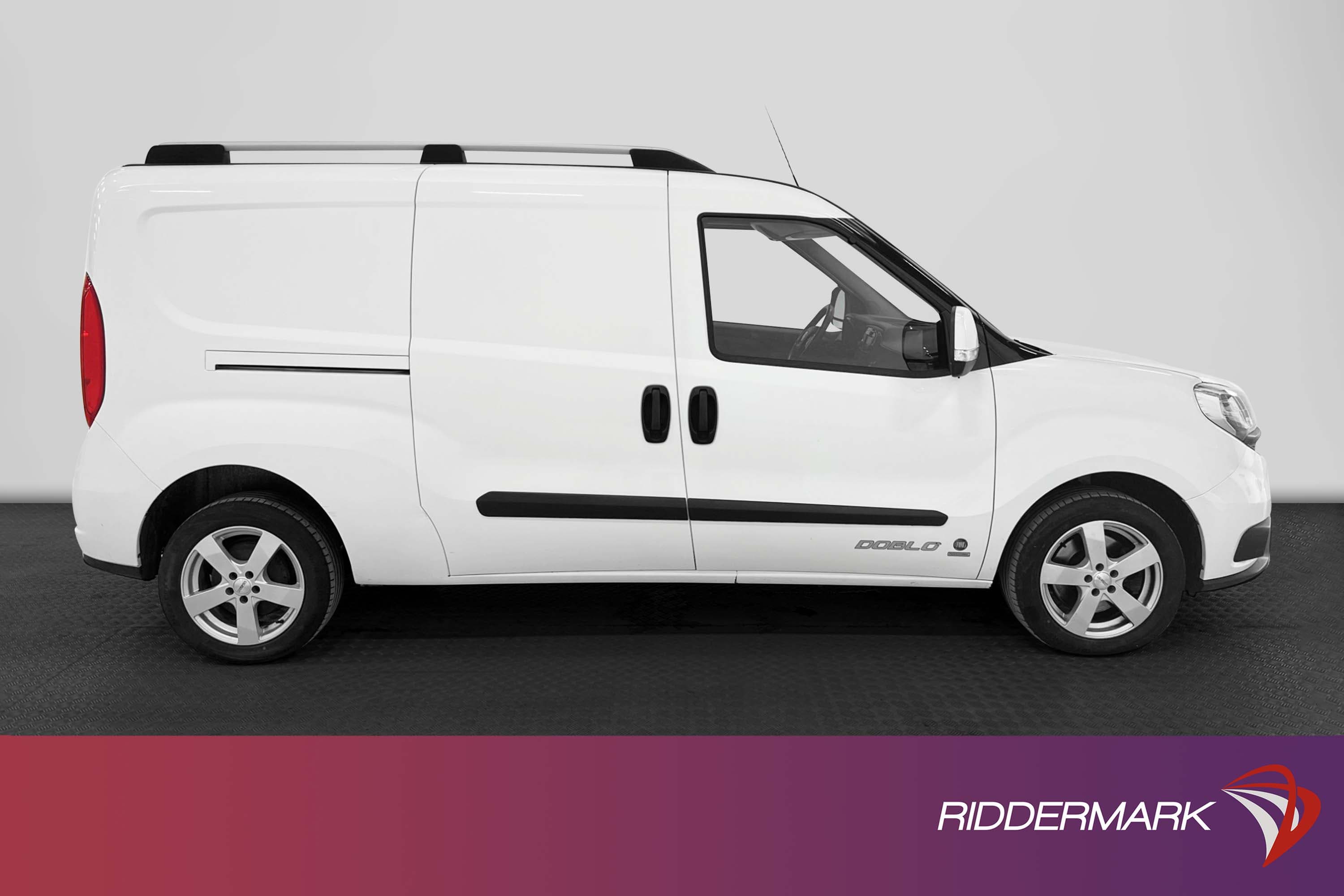 Fiat Doblo L2 1.4 95hk M/K-Värmare PDC Eu6 3-Sits Dragkrok