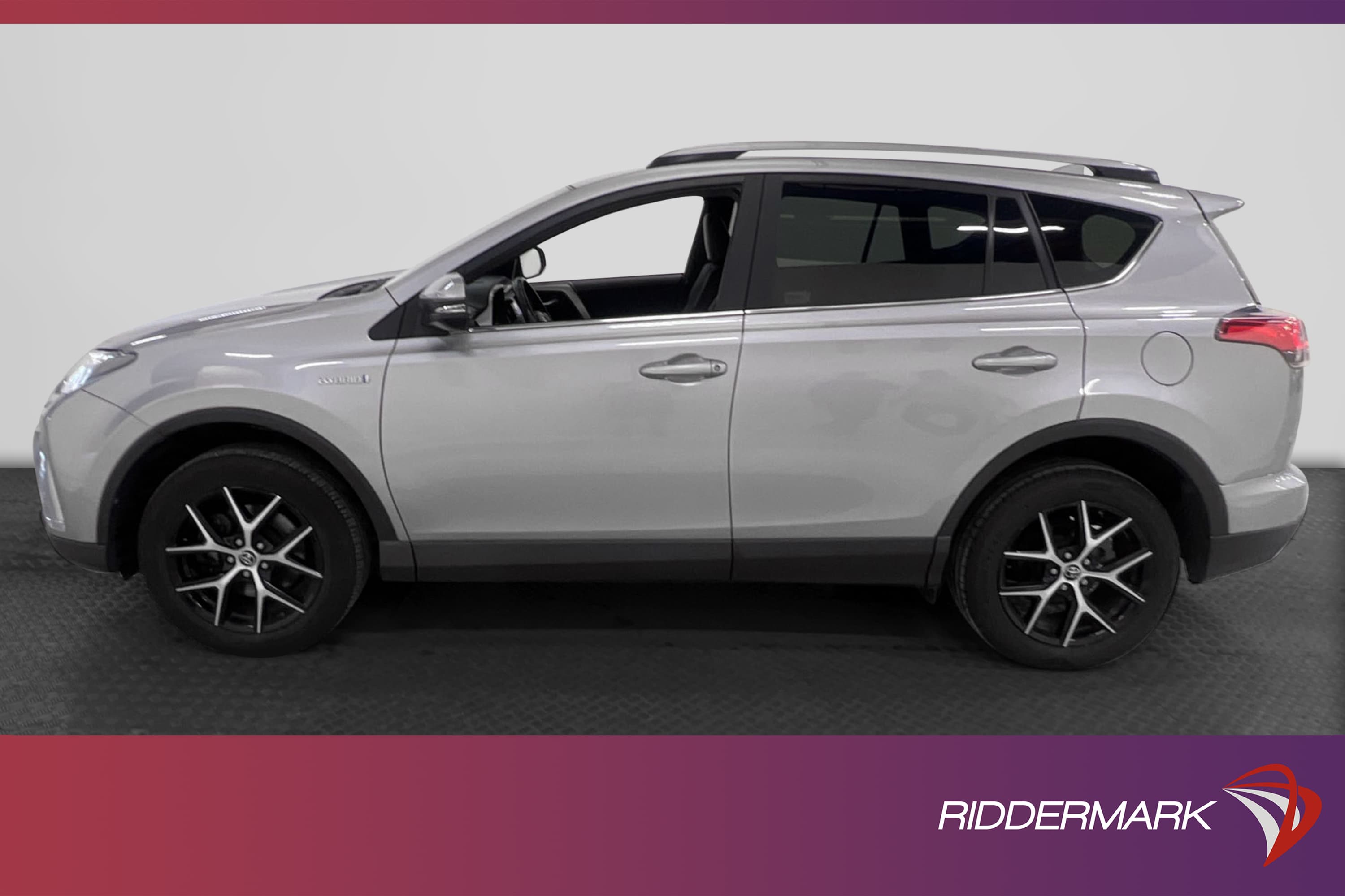 Toyota RAV4 Hybrid 2.5 AWD E-CVT 197hk