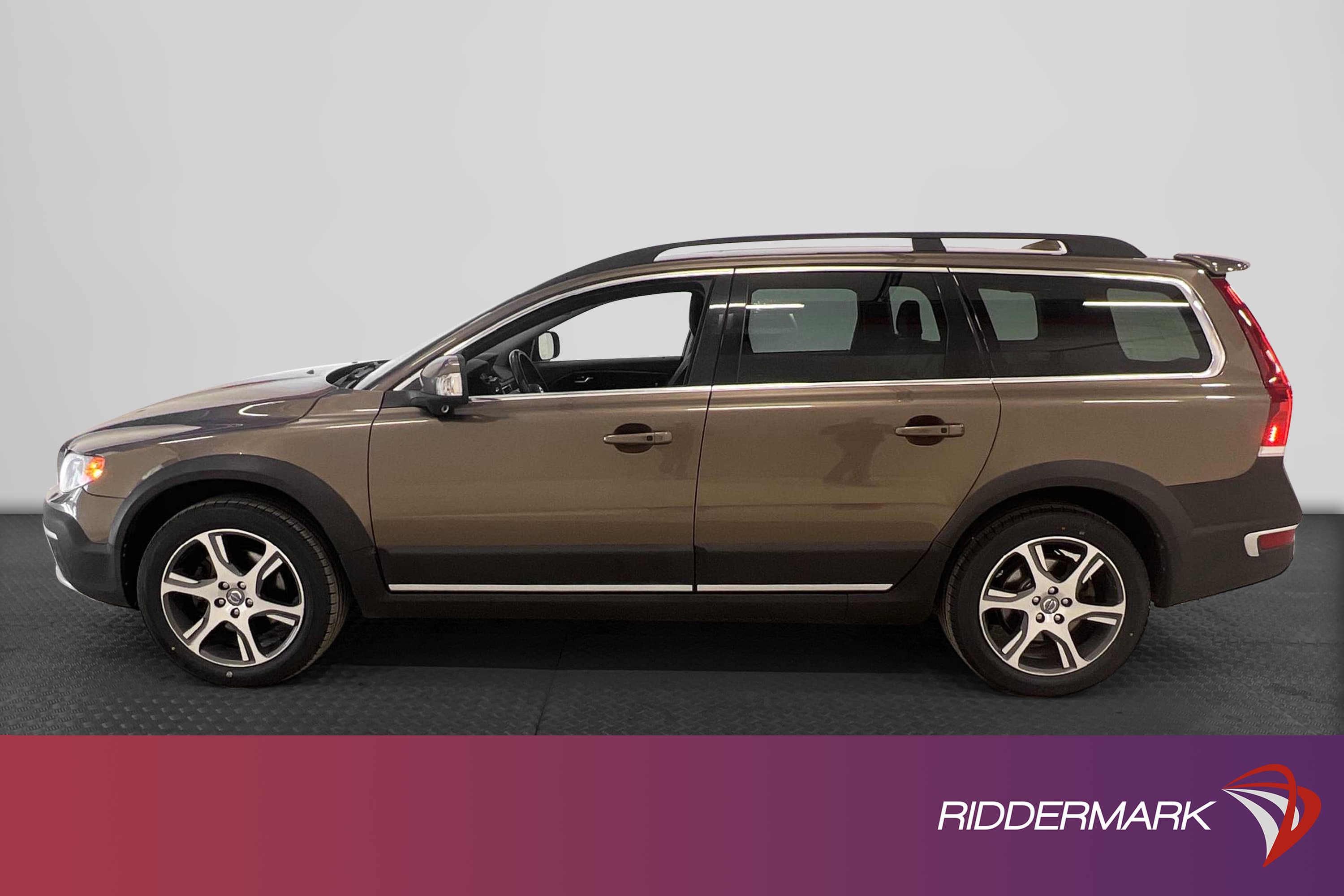 Volvo XC70 D5 215hk AWD Summum