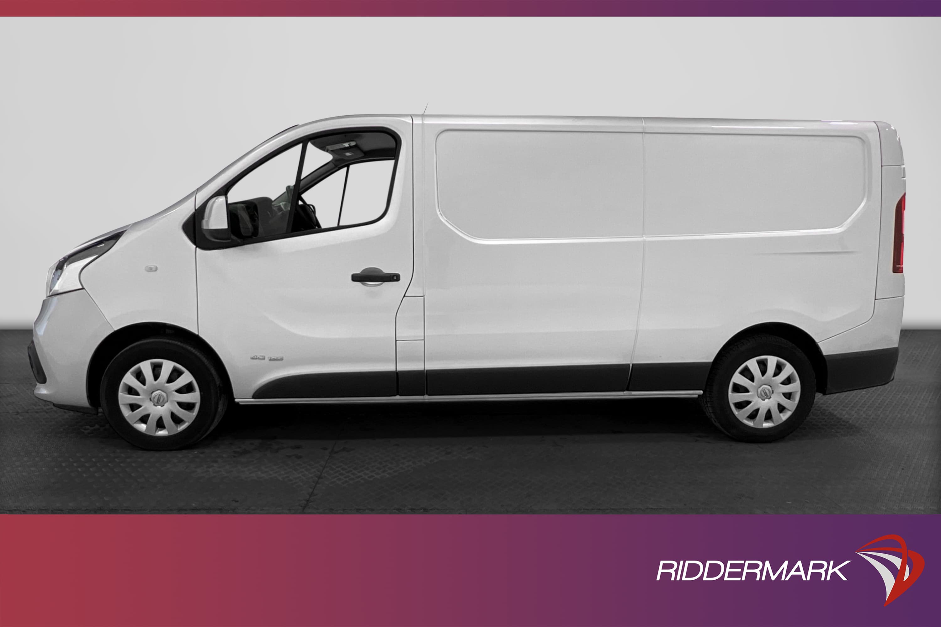 Nissan NV300 L2 1.6 125hk Värmare Dragkrok V-inredd 1-Ägare