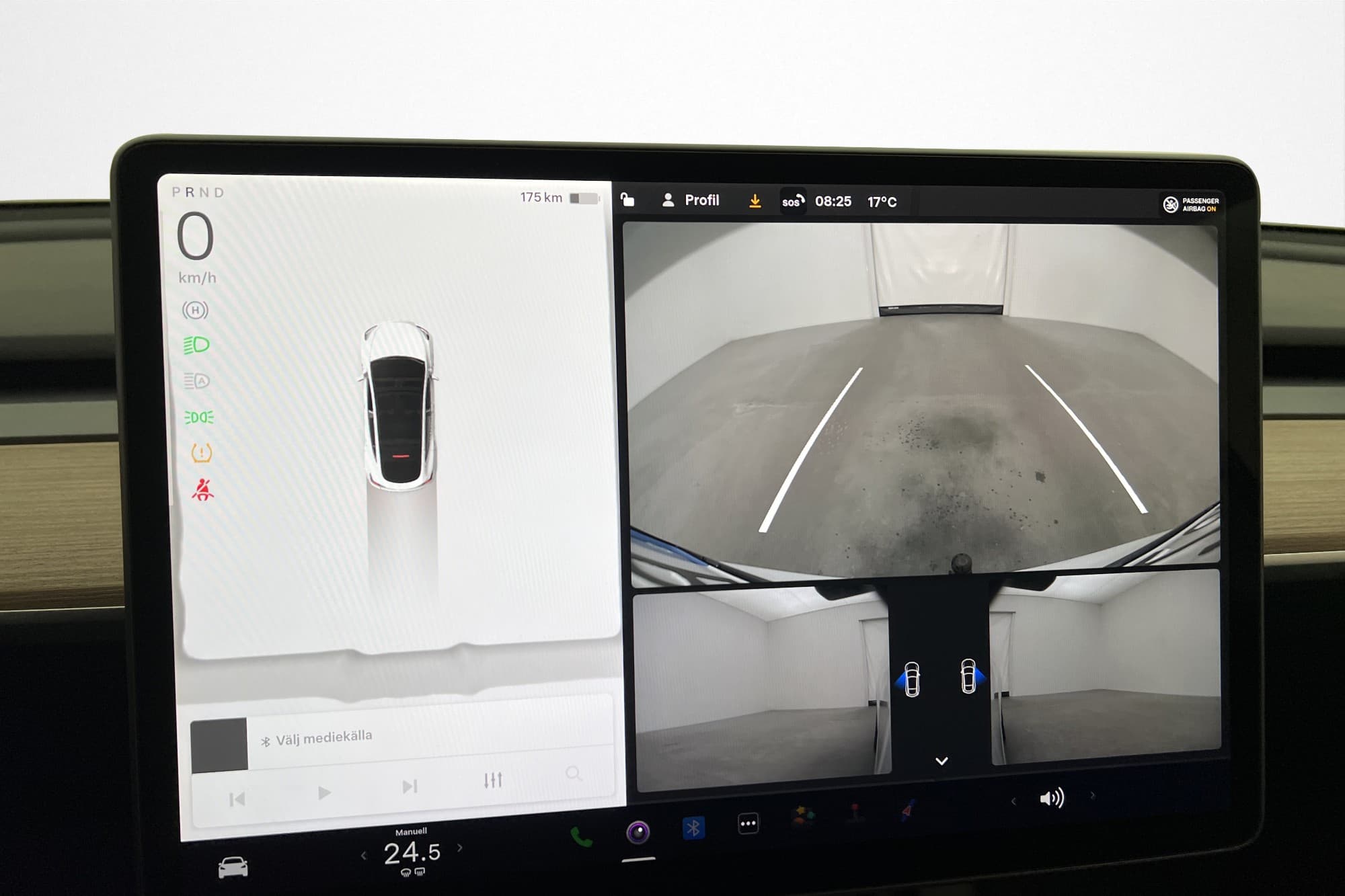 Tesla Model Y Long Range AWD Autopilot Drag Svensksåld