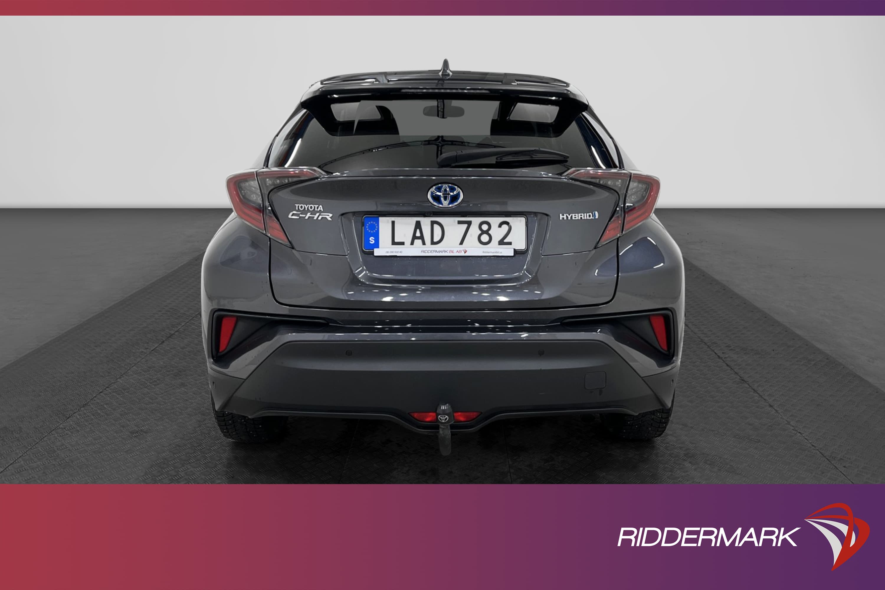 Toyota C-HR Hybrid CVT 122hk