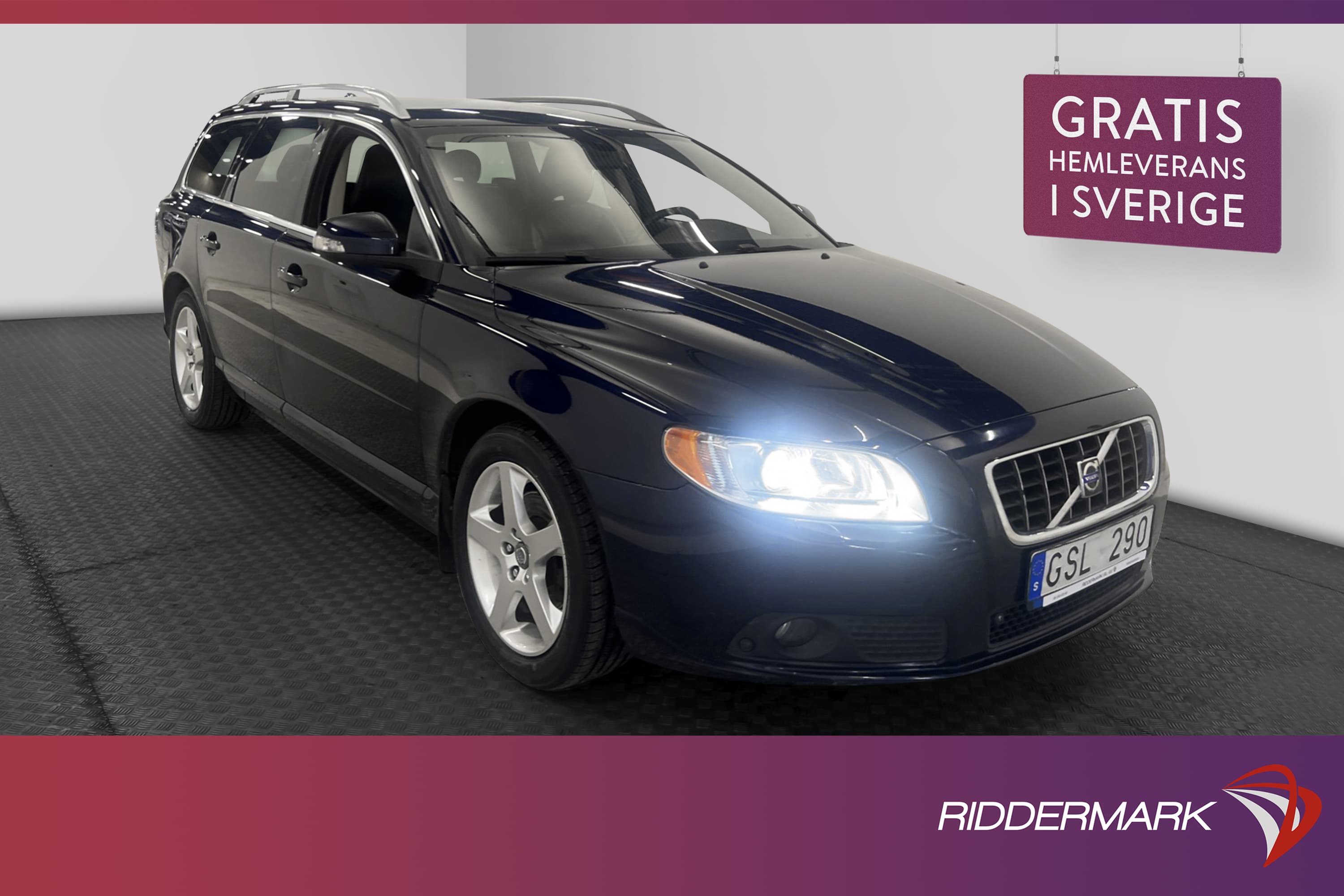 Volvo V70 2.0 145hk Summum Dragkrok Skinn Sensorer Välservad