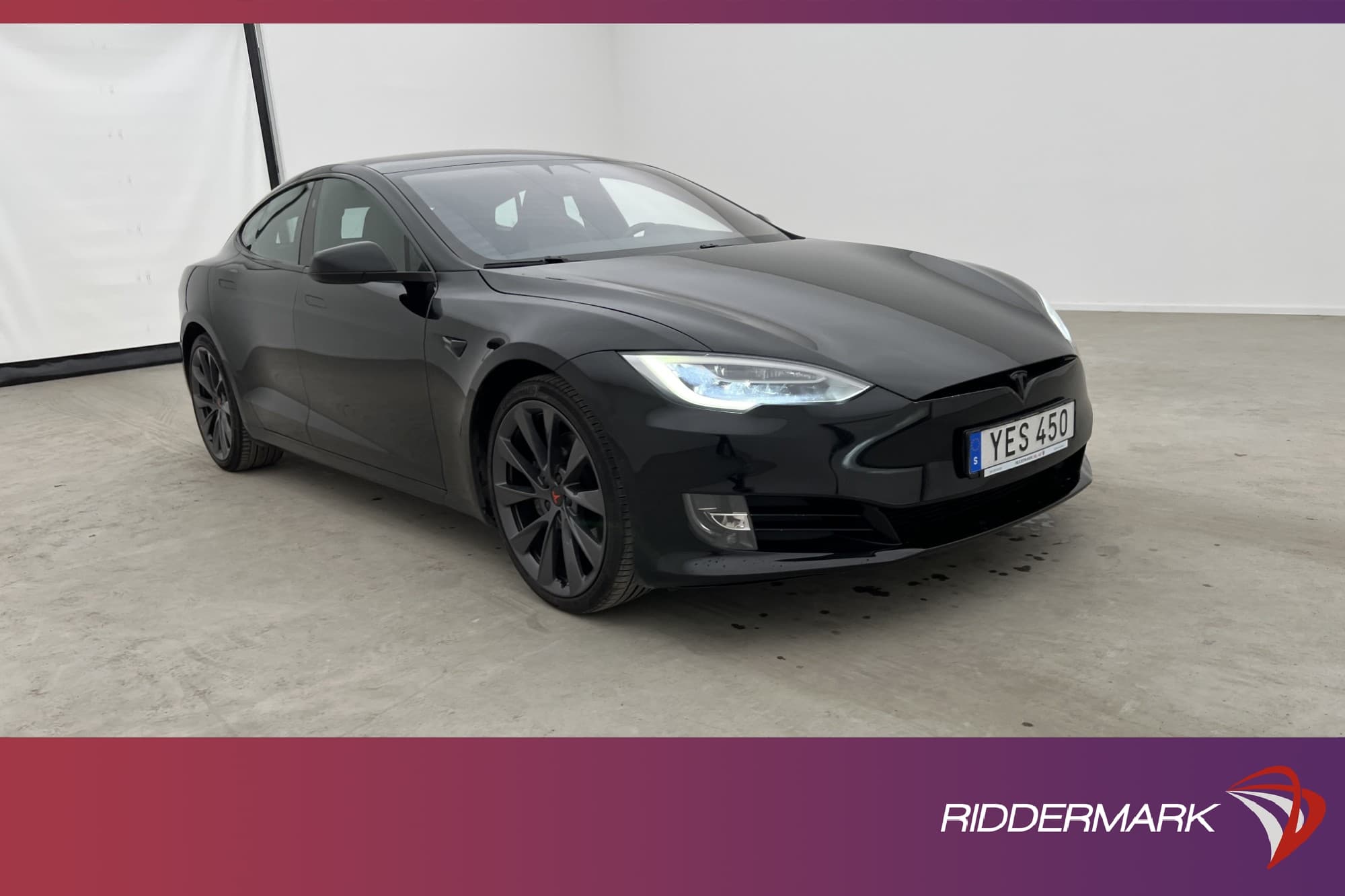 Tesla Model S 75
