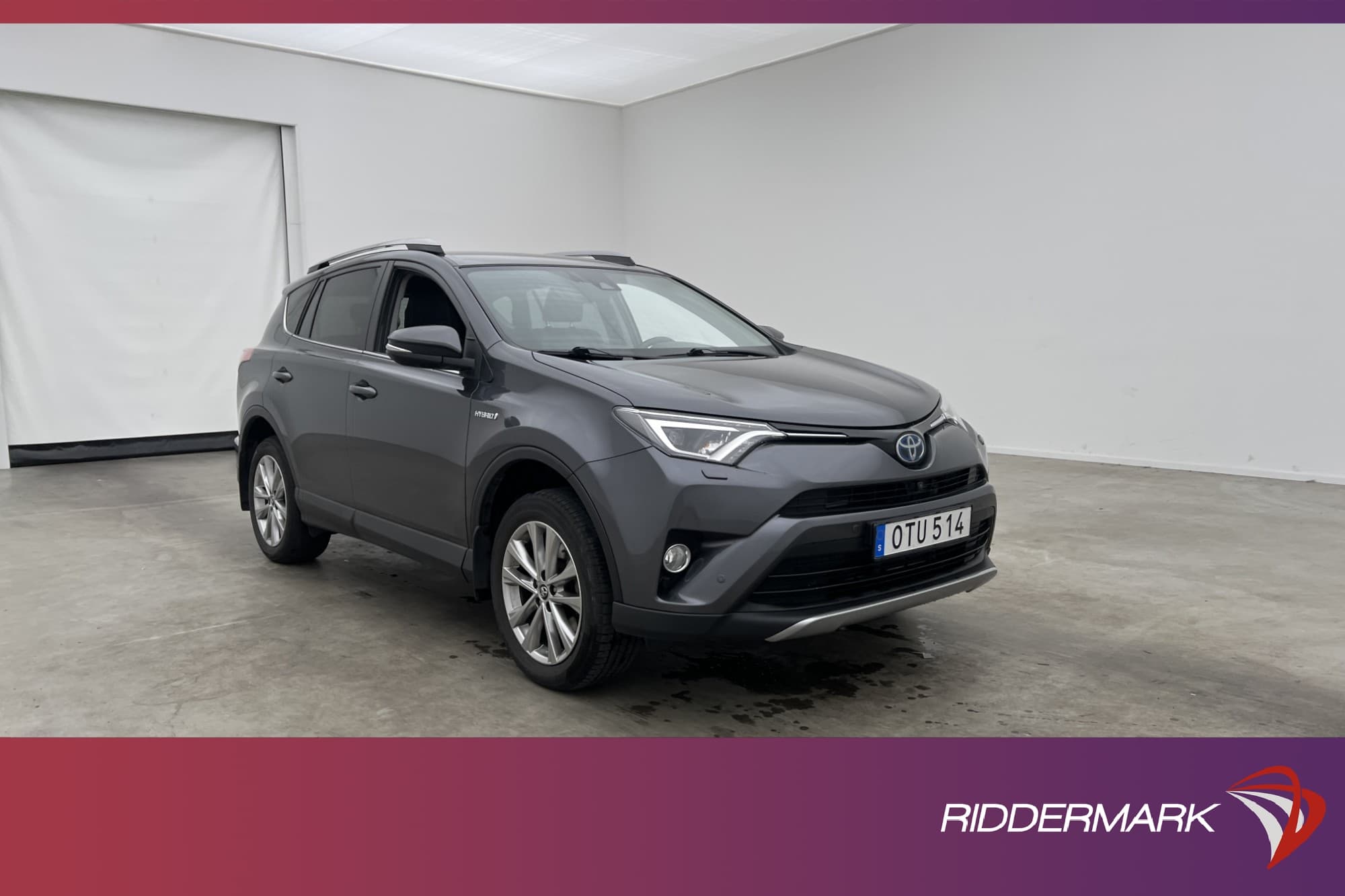 Toyota RAV4 Hybrid AWD 197hk