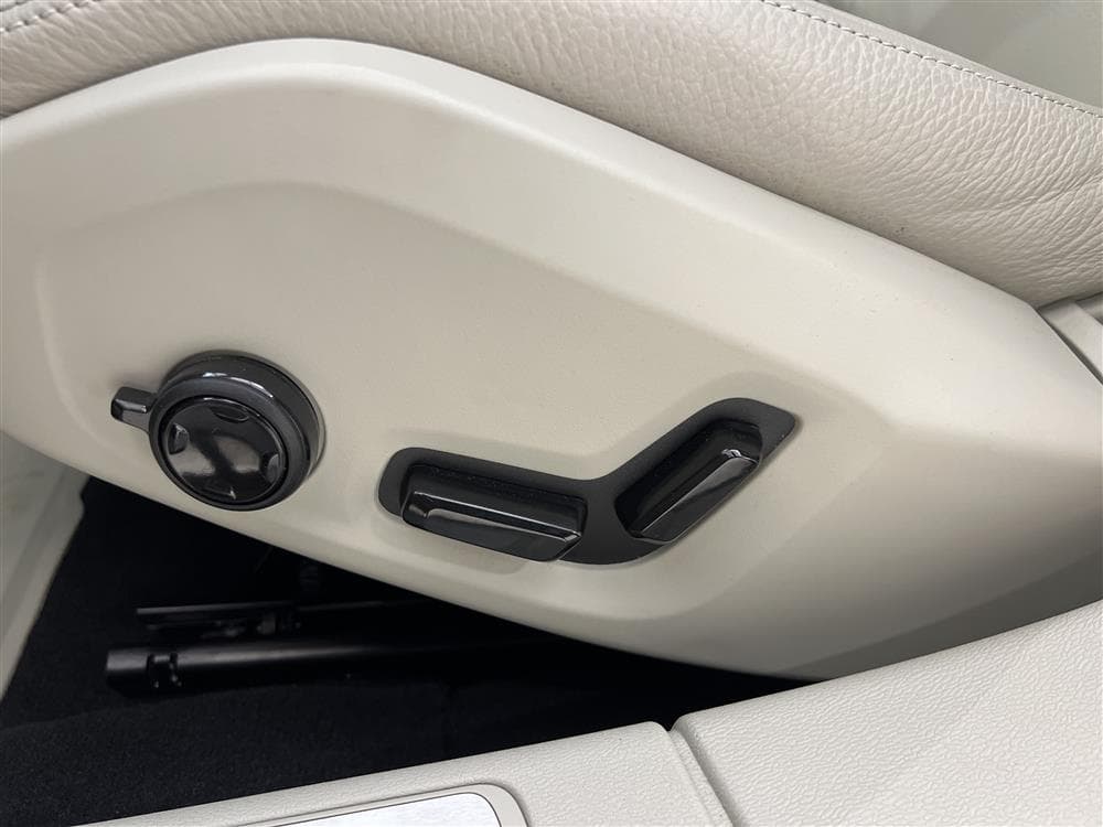 Volvo S60 T8 AWD TwEn 392hk Inscription Backkamera Skinninteriör