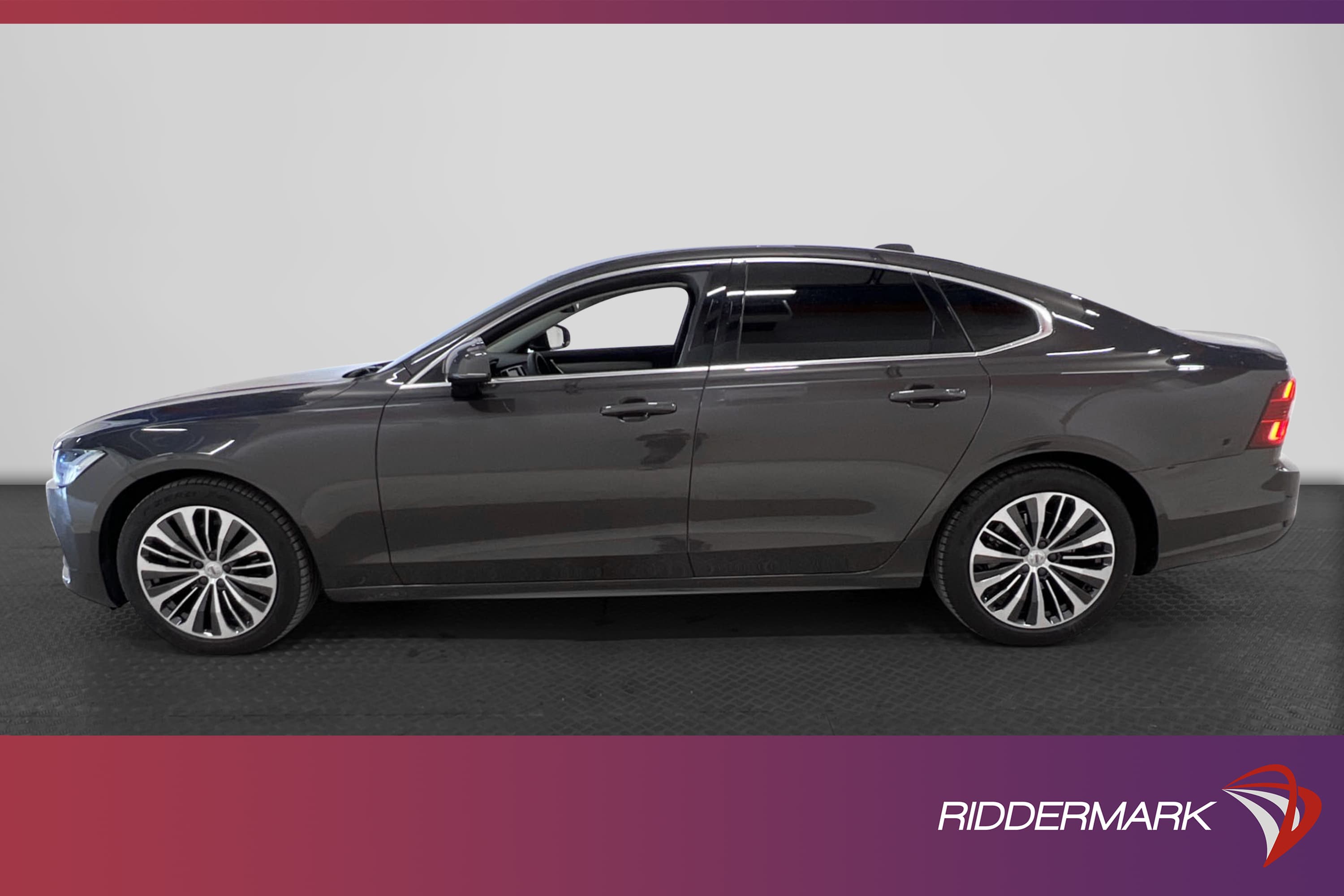 Volvo S90 B4 197hk Momentum Drag LED Backkamera Navi CarPlay