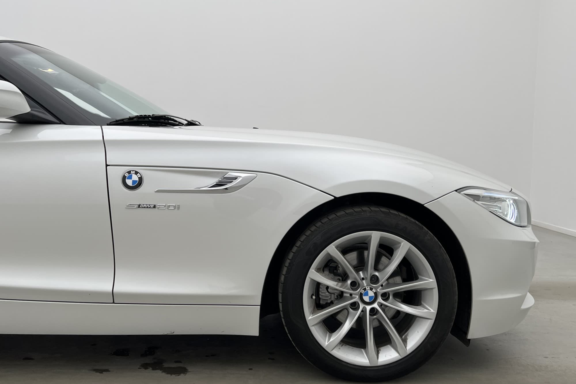 BMW Z4 sDrive20i Roadster 184hk Hardtop HiFi Skinnklädsel