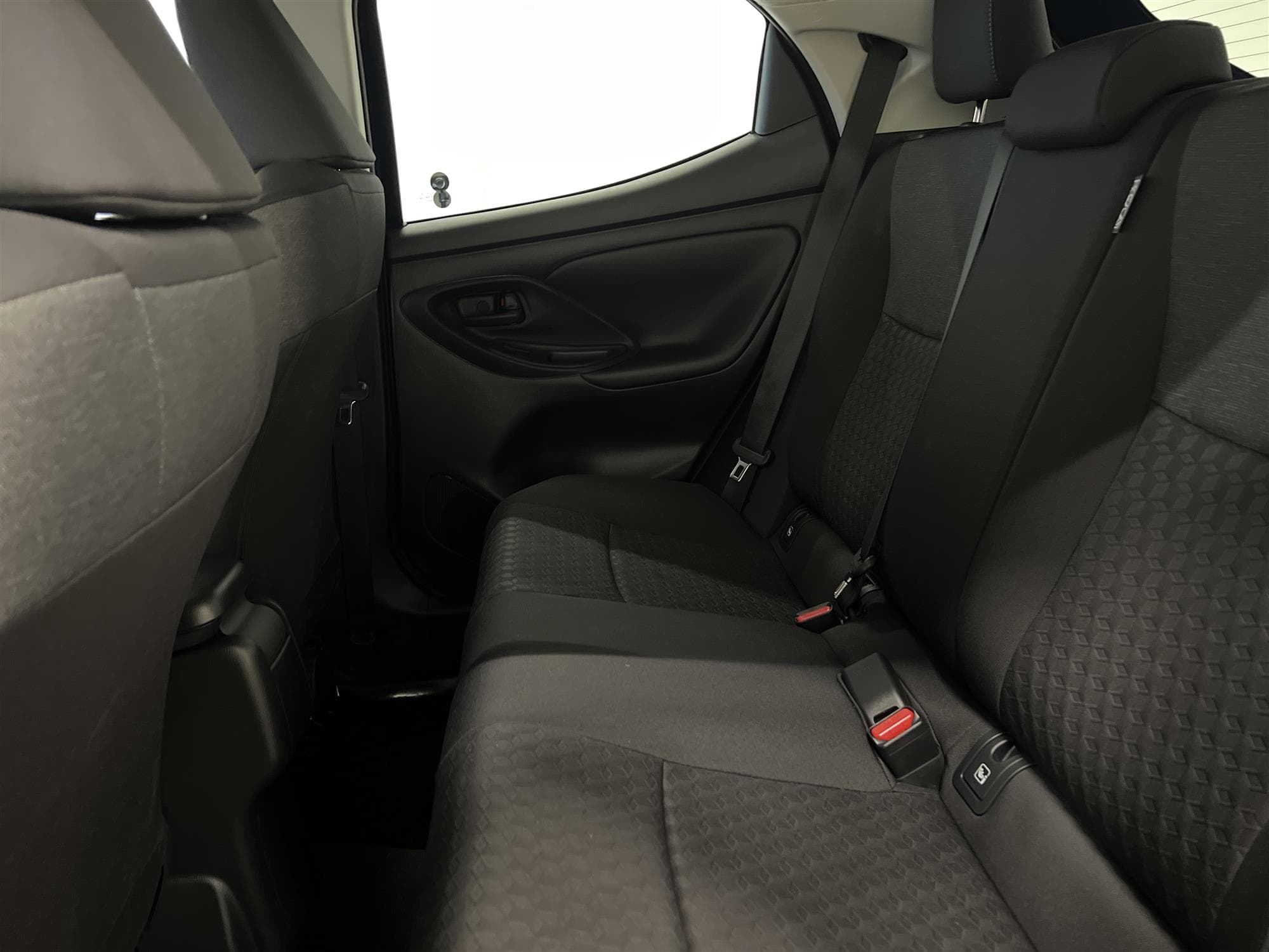 Toyota Yaris Hybrid CVT 116hk B-Kam 0,41L/mil