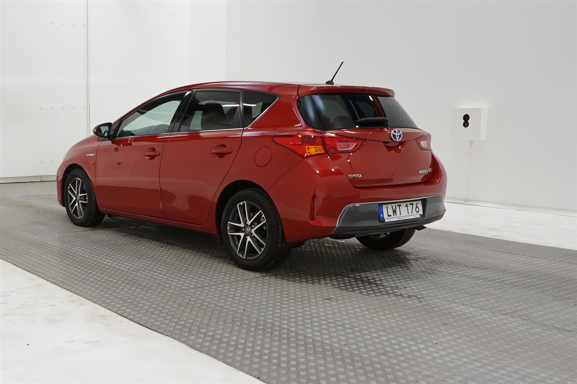 Toyota Auris Hybrid e-CVT 136hk 1 Brukare B-Kam 0,39L/mil