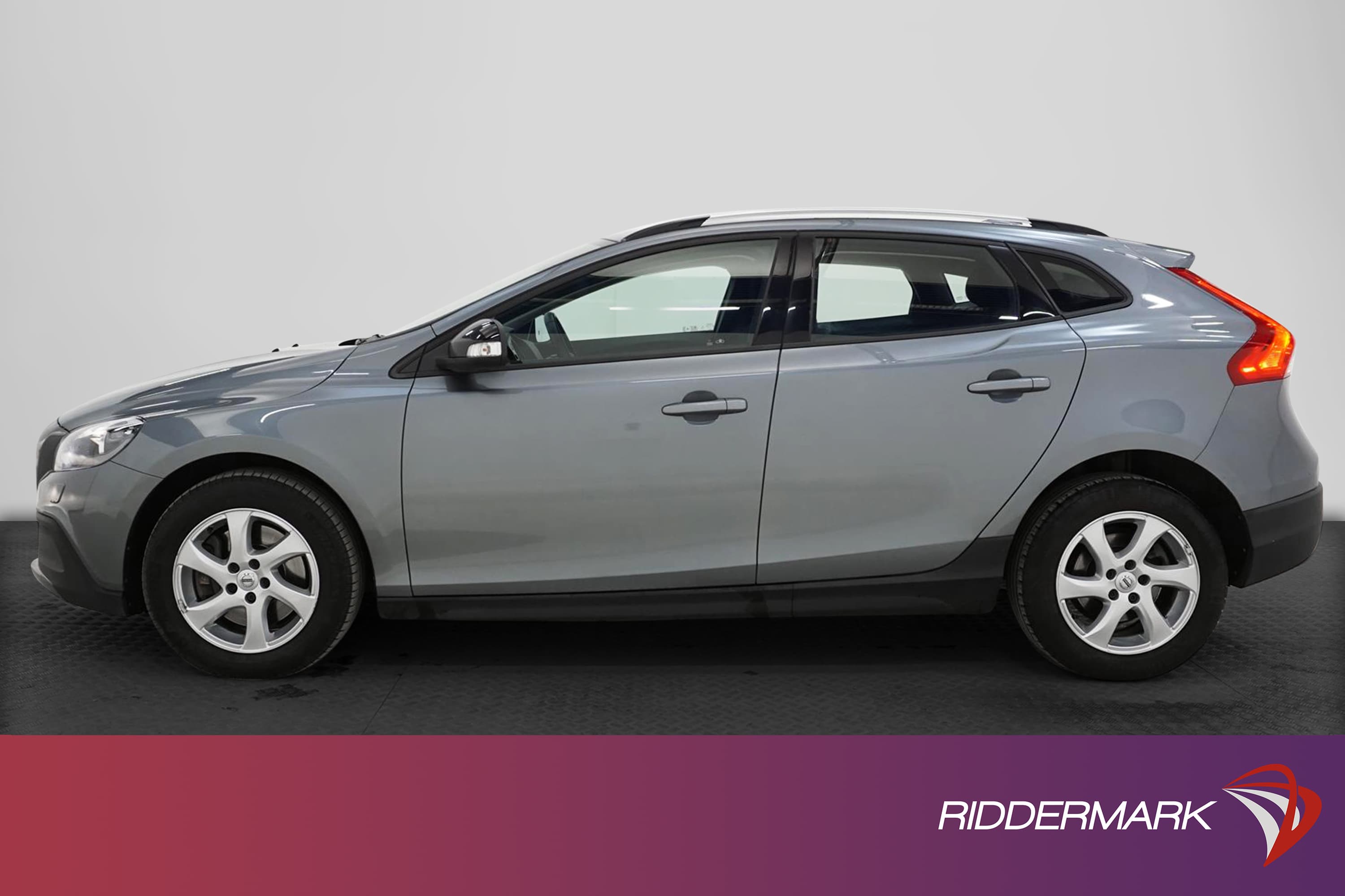 Volvo V40 Cross Country D2 120hk VOC Värmare 0,38l/mil