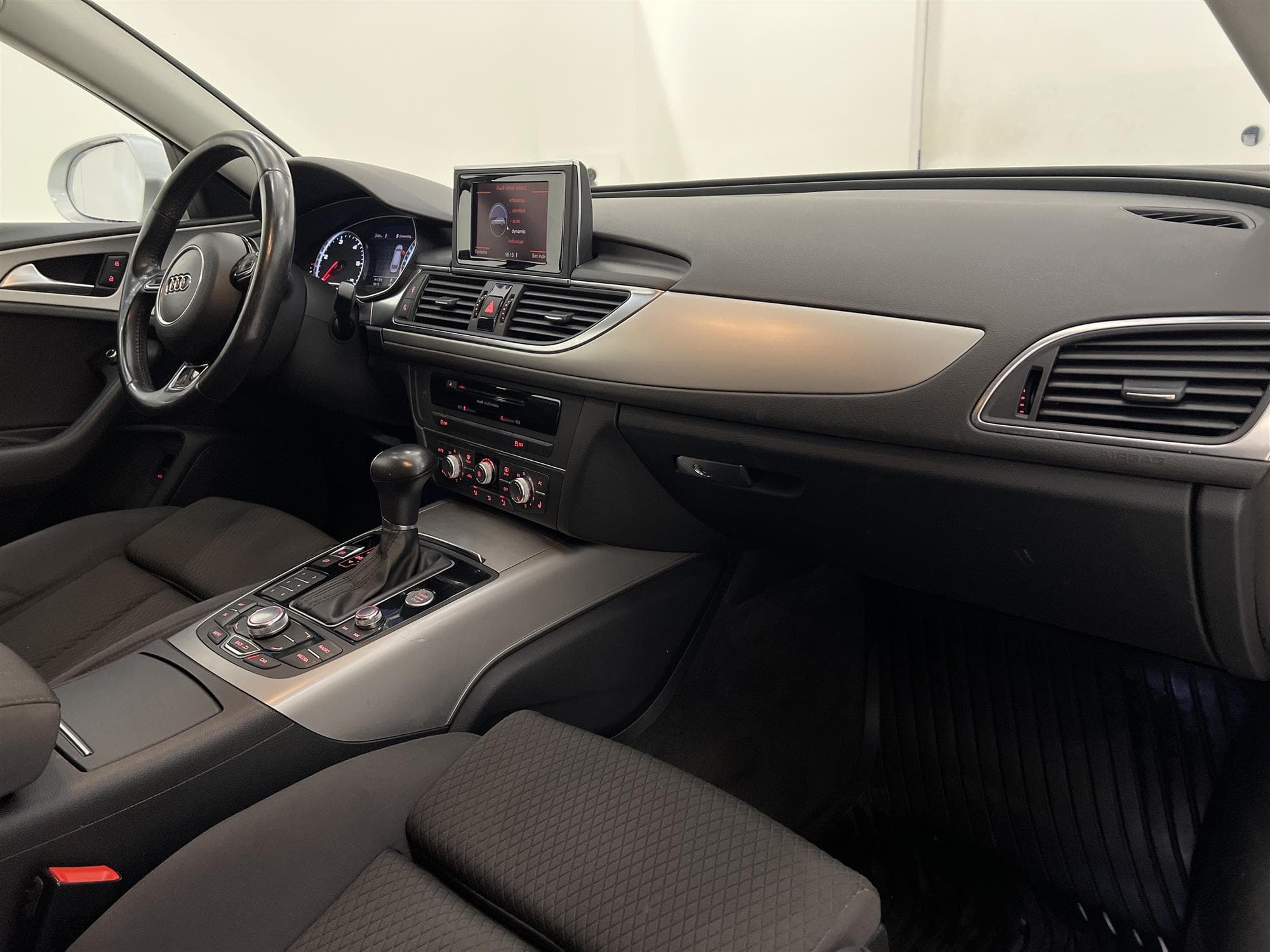 Audi Avant 2.0 TDI DPF 177hk Dragkrok Nyservad 0,51L/mil