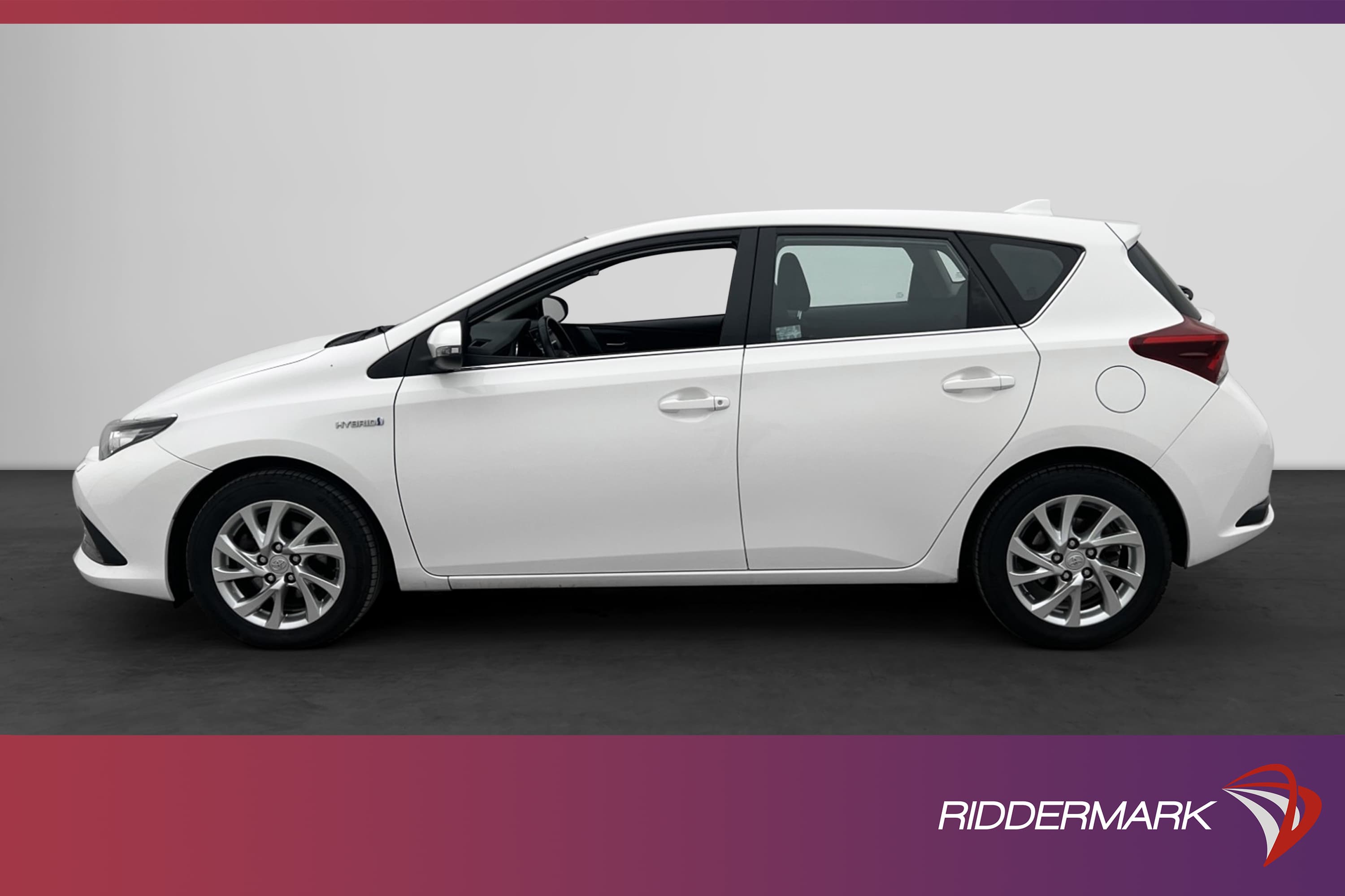 Toyota Auris Hybrid
