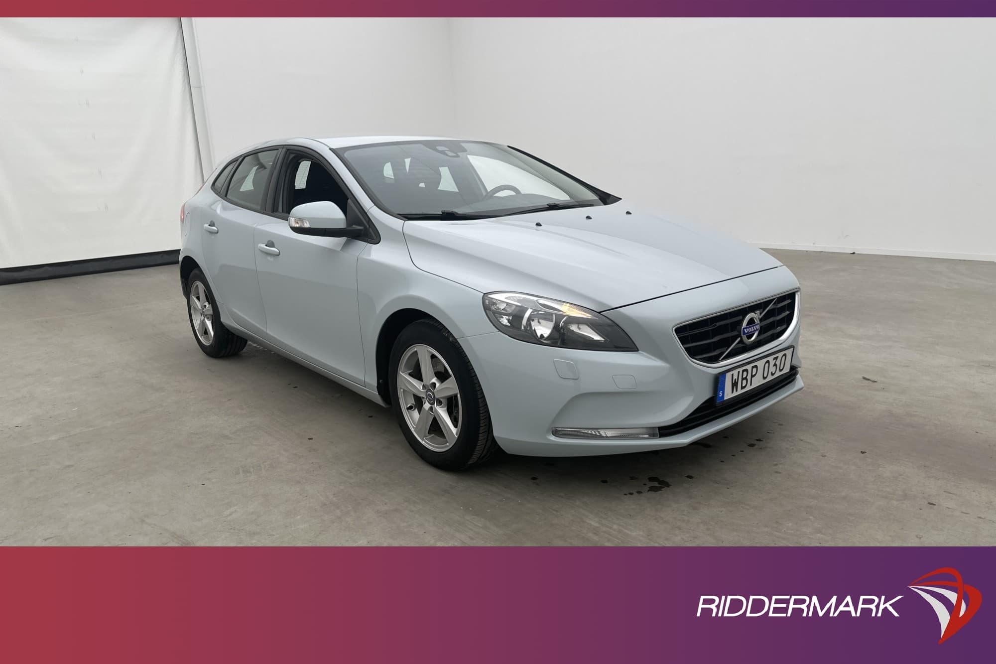 Volvo V40 T2