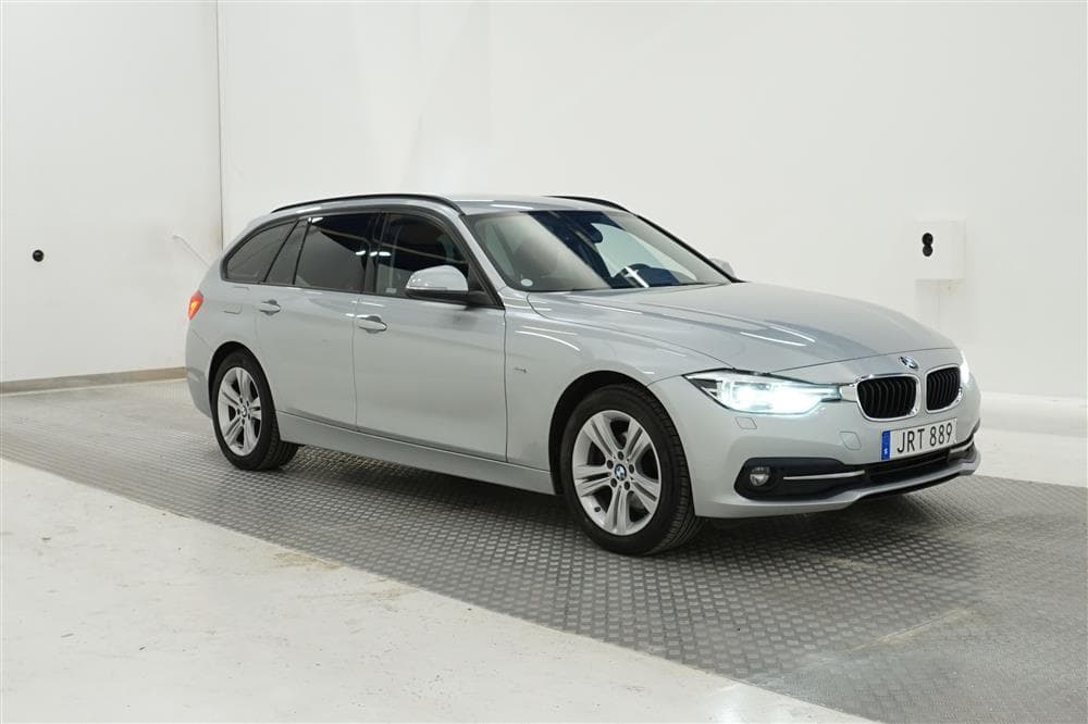 BMW 320d xDrive Touring 190hk