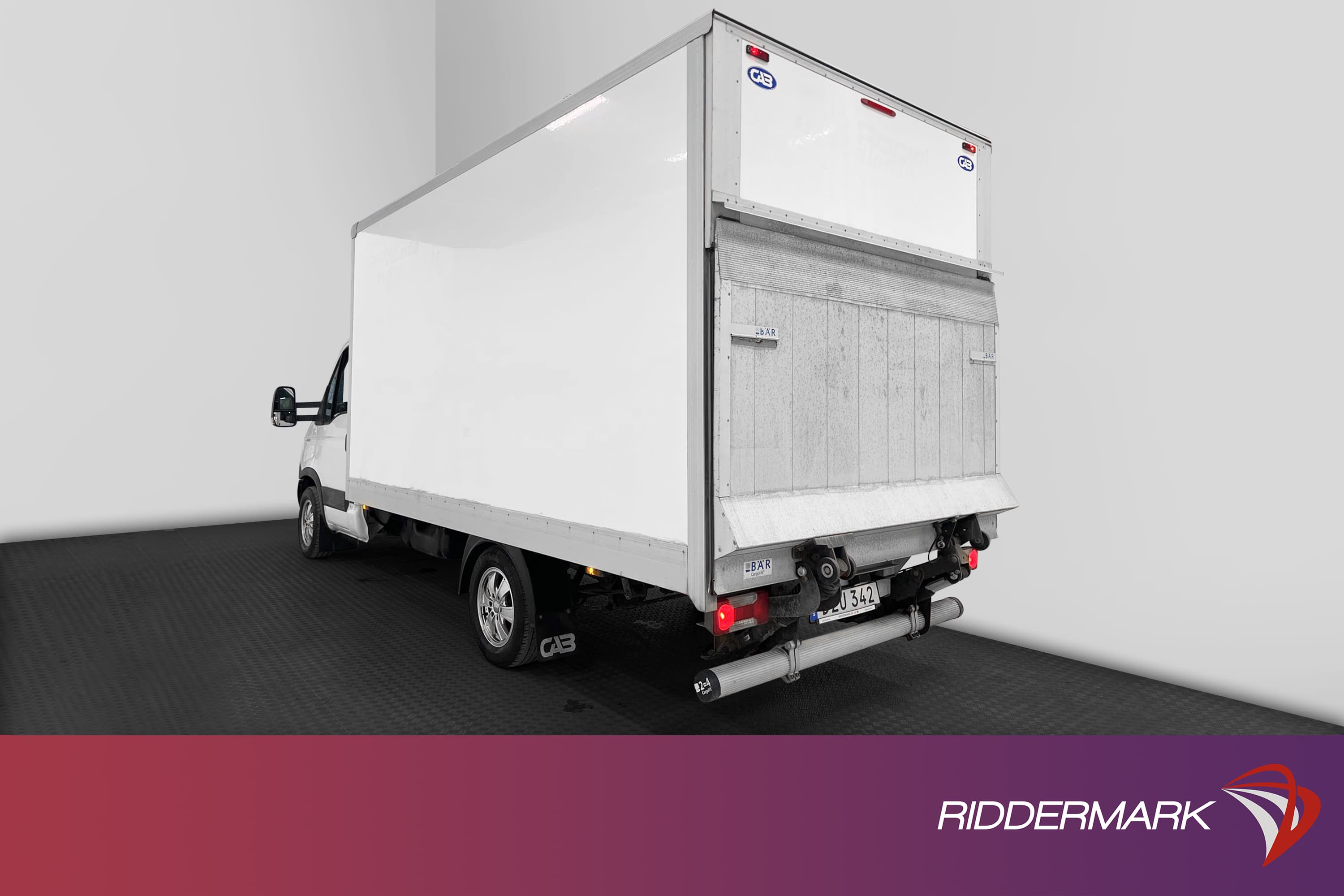 Iveco Daily 2.3Multijet Bakgavel Volymskåp Moms