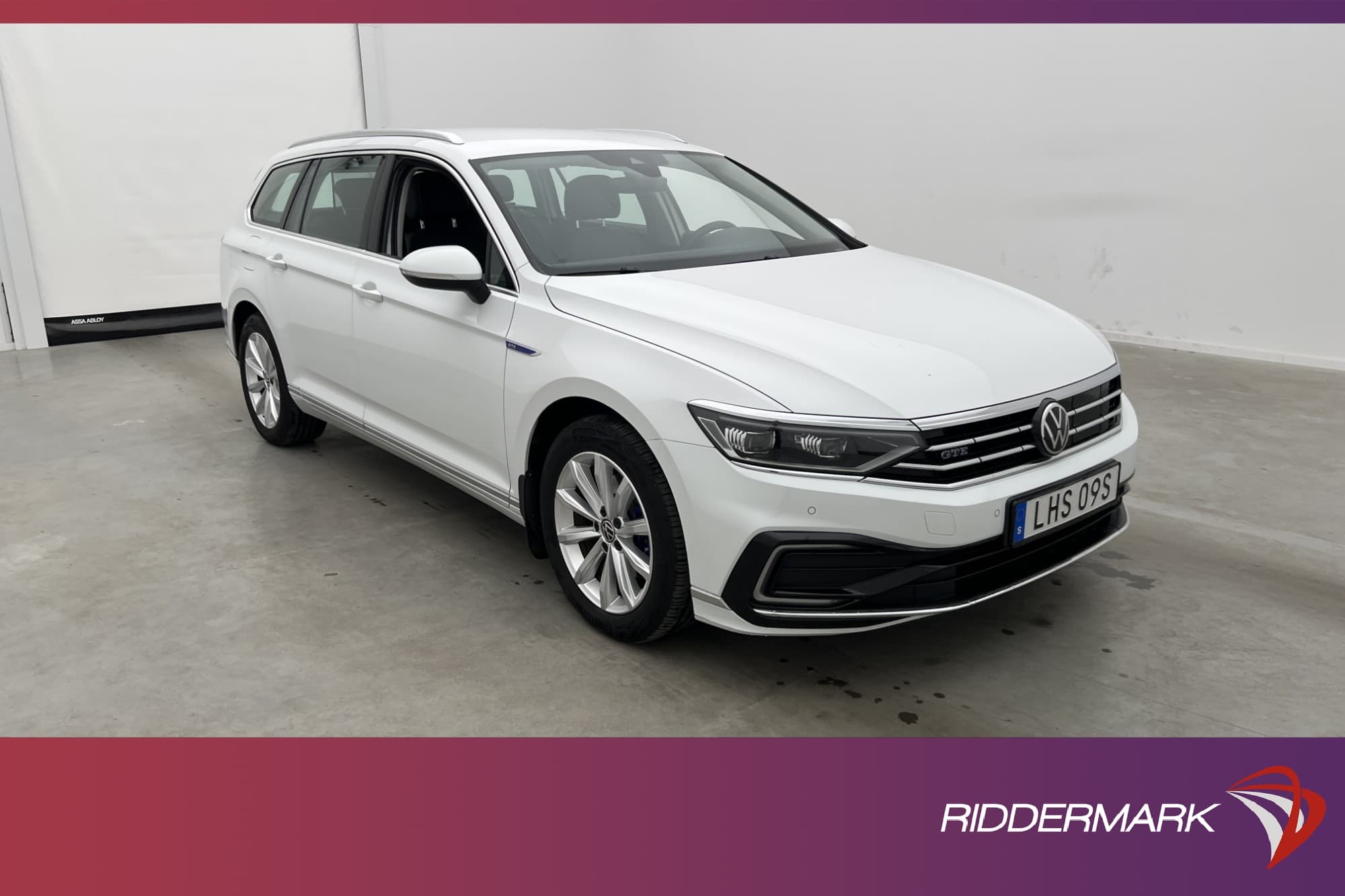 Volkswagen Passat GTE 218hk