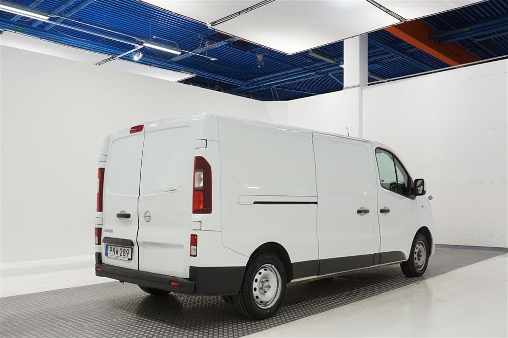Nissan NV300 1.6 dCi Eu6 120hk Lång Värmare Moms 