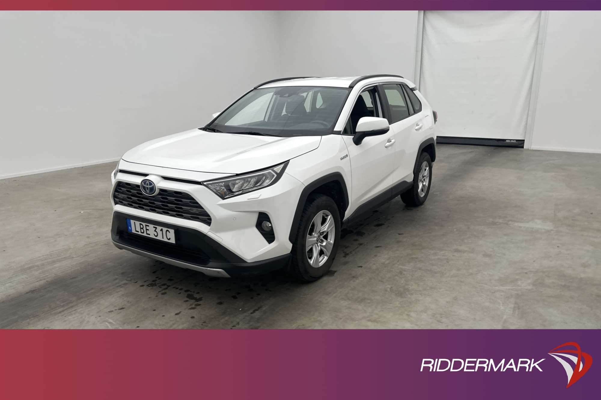 Toyota RAV4 Hybrid AWD 222hk