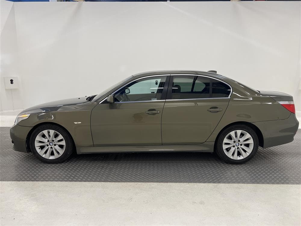 BMW 525i Sedan 218hk Navi Rattvärme