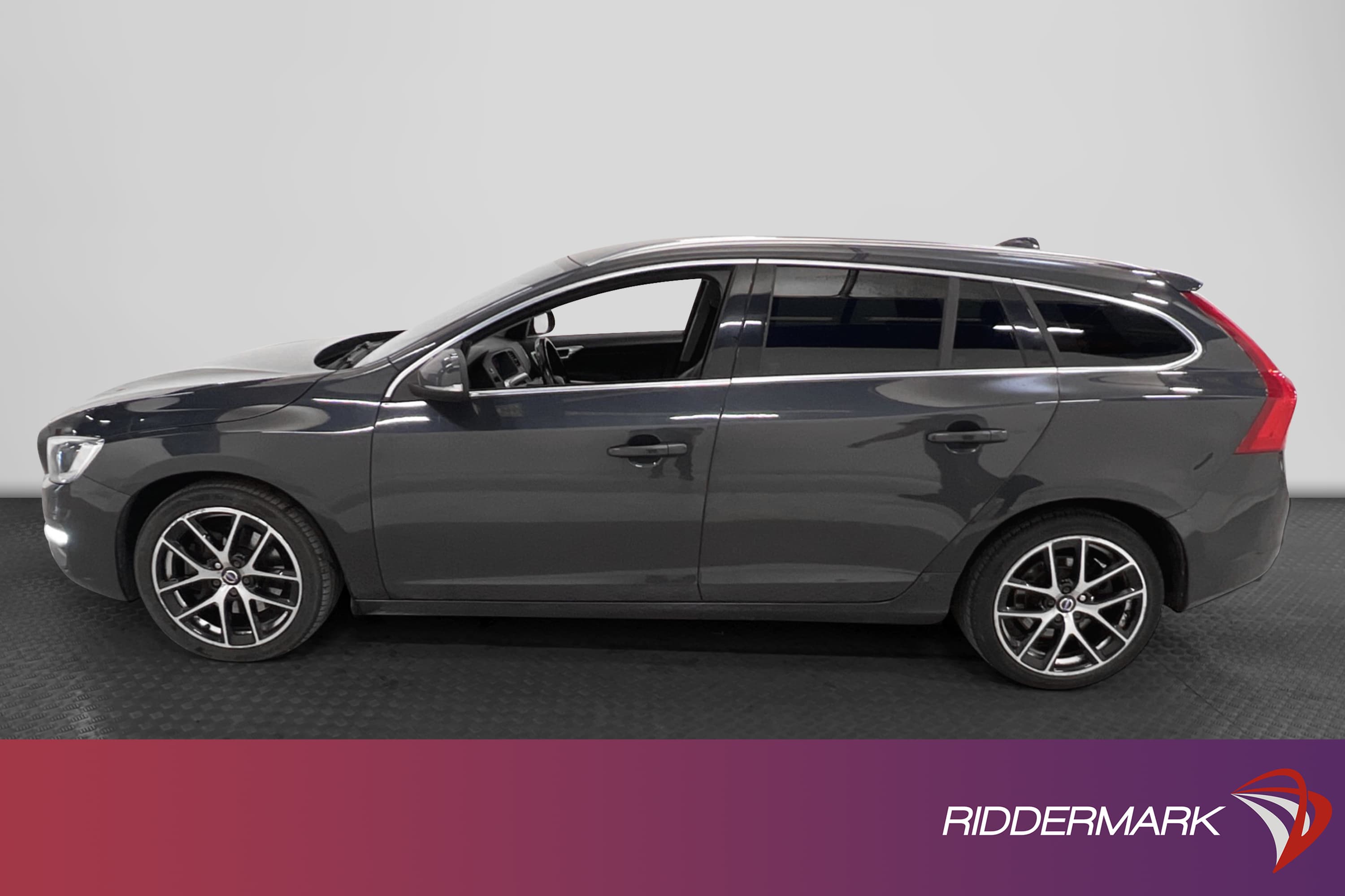 Volvo V60 D4 181hk AWD Summum