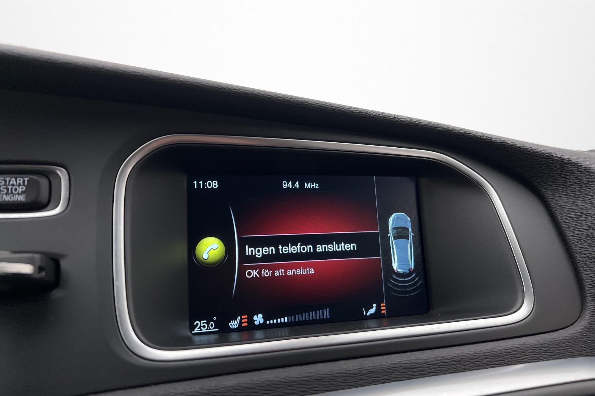 Volvo V40 Cross Country T3 152hk Momentum Bluetooth Sensorer