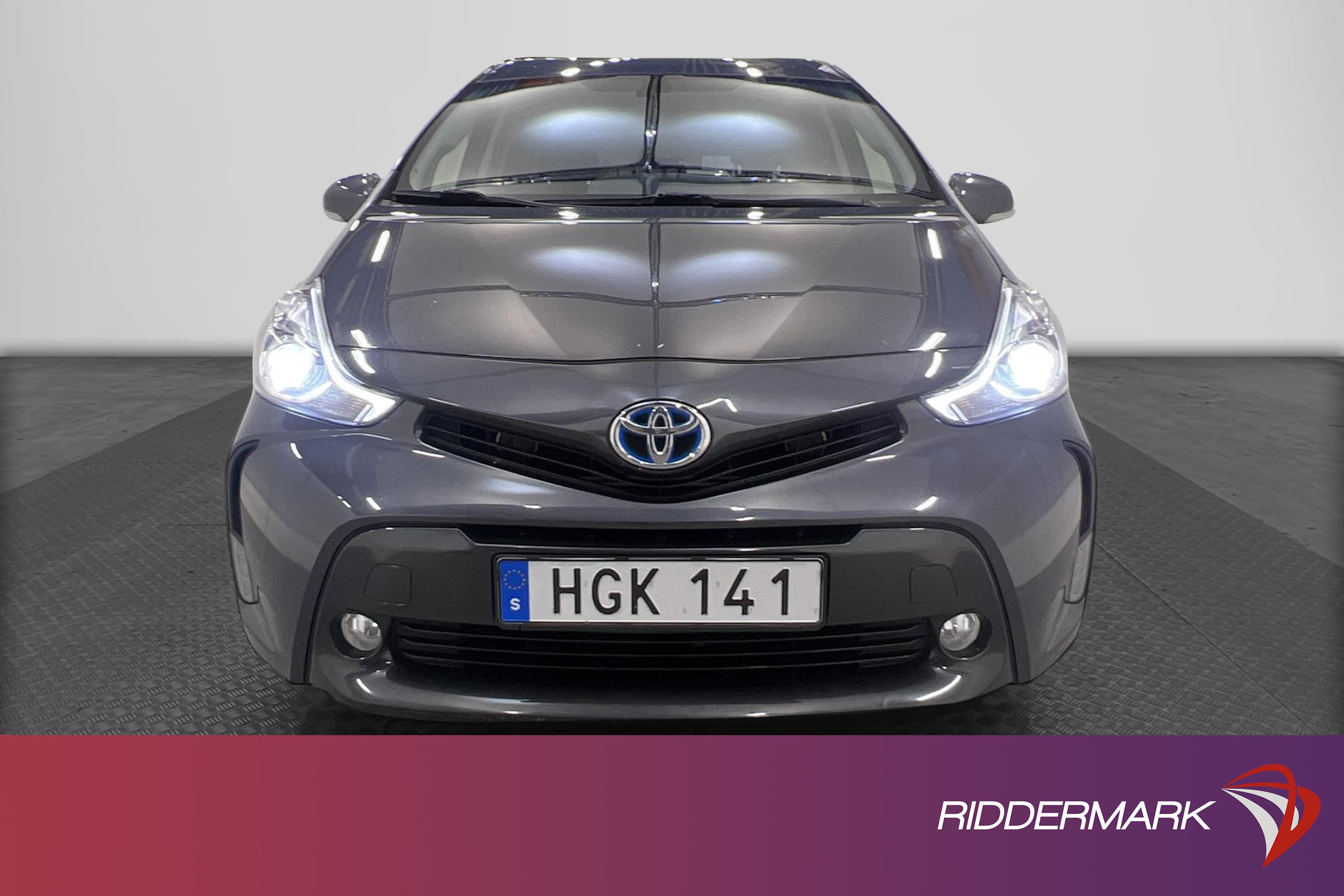 Toyota Prius+ Hybrid CVT 136hk 7 Sits B-Kam HUD Skinnklädsel