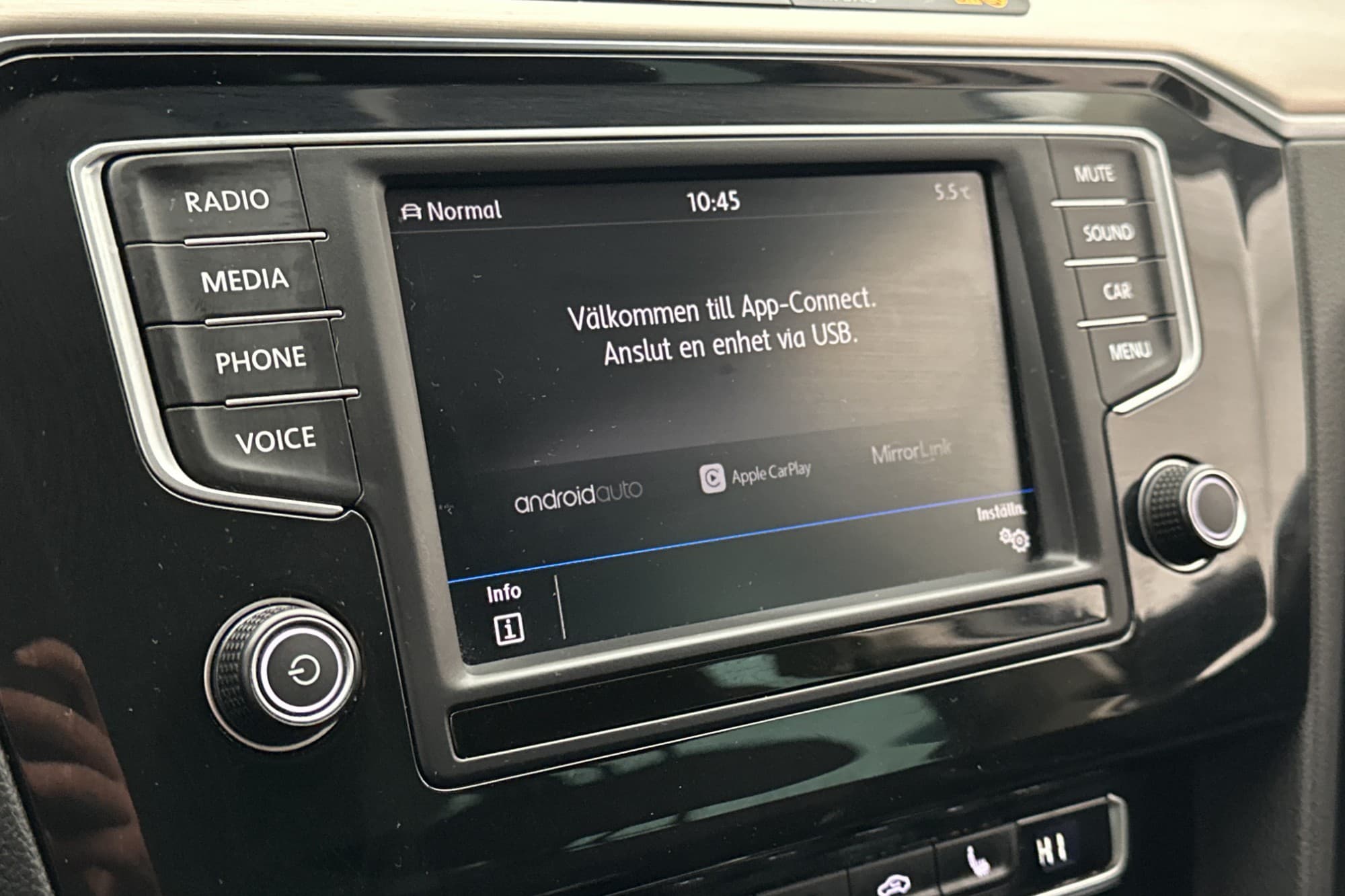 Volkswagen Passat 2.0 TDI 190hk R-Line CarPlay Keyless