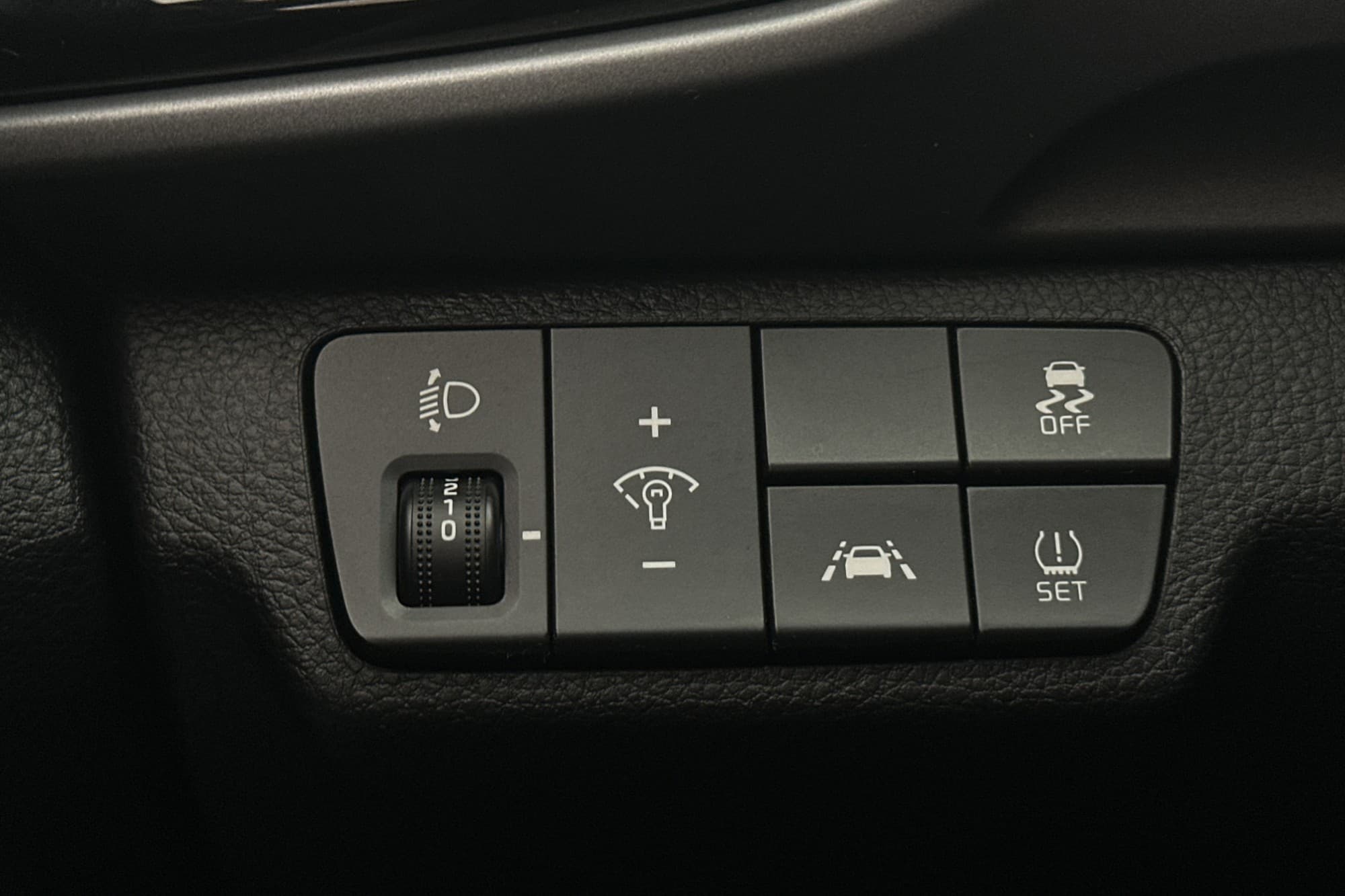 Kia Stonic T-GDI 120hk Advance Plus Kamera CarPlay Rattvärme