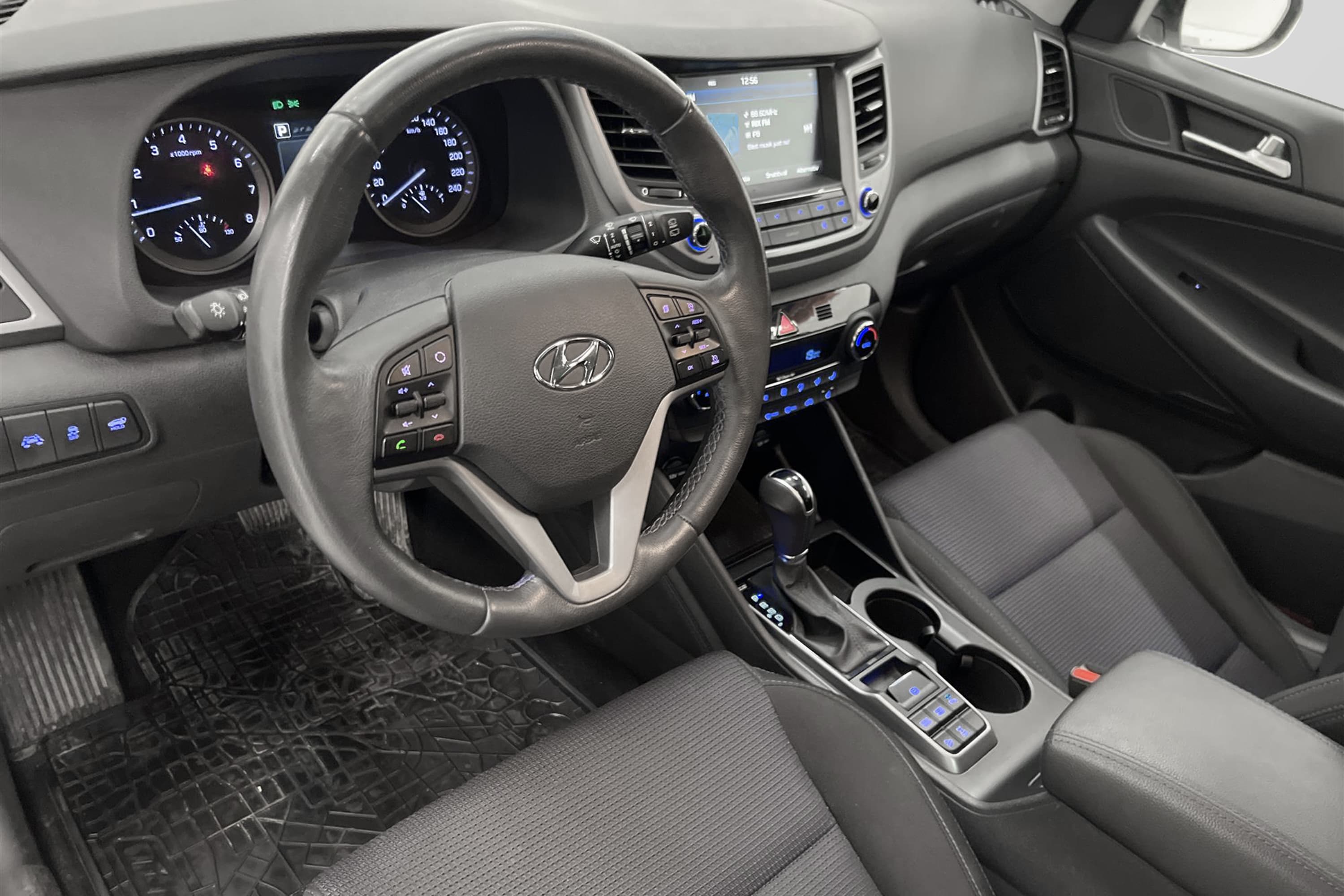 Hyundai Tucson 1.6 T-GDI 4WD 177hk Kamera Navi Välservad