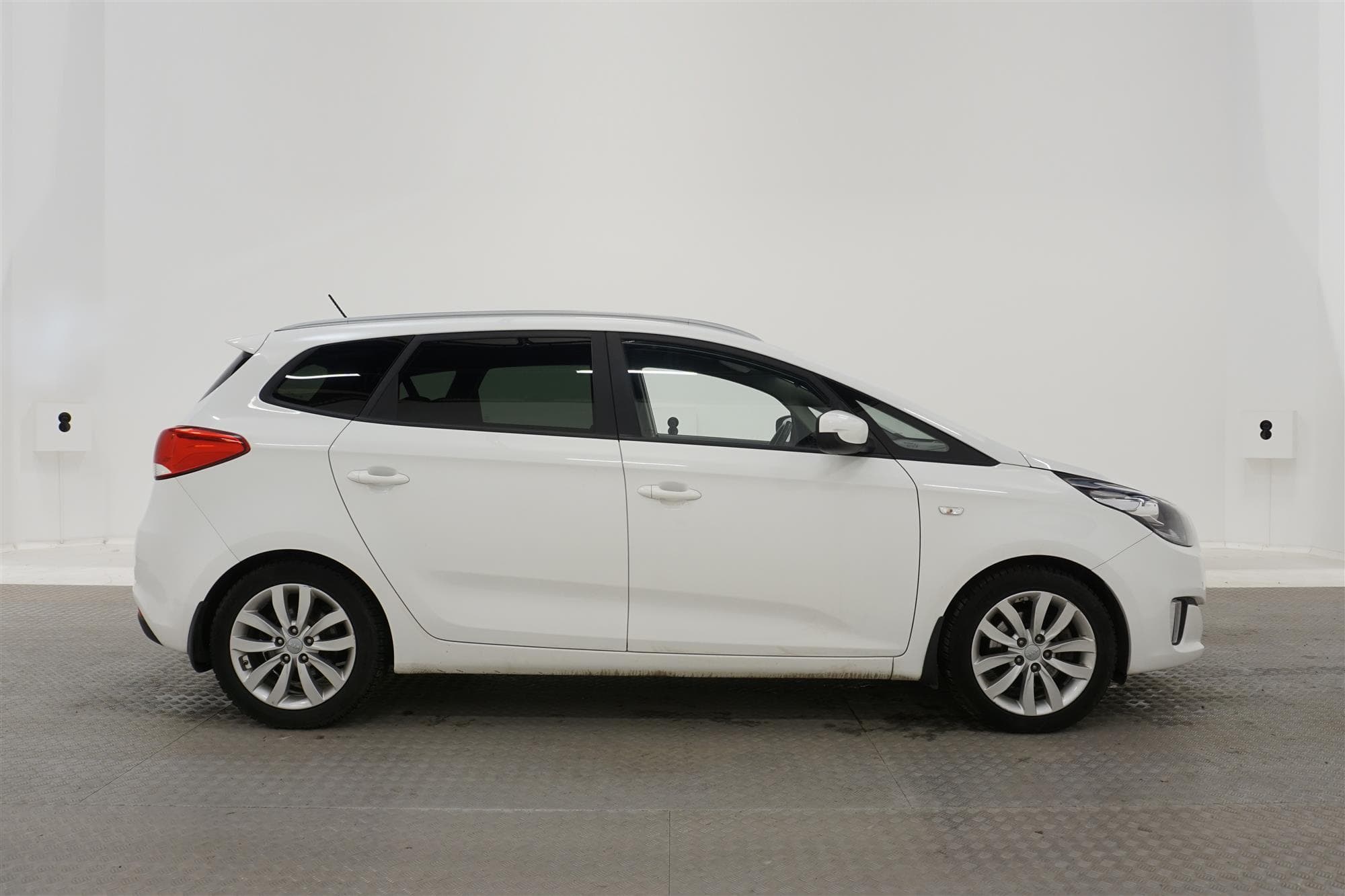 Kia Carens 1.7 CRDi 141hk 7 Sits Dragkrok PDC KAMPANJ