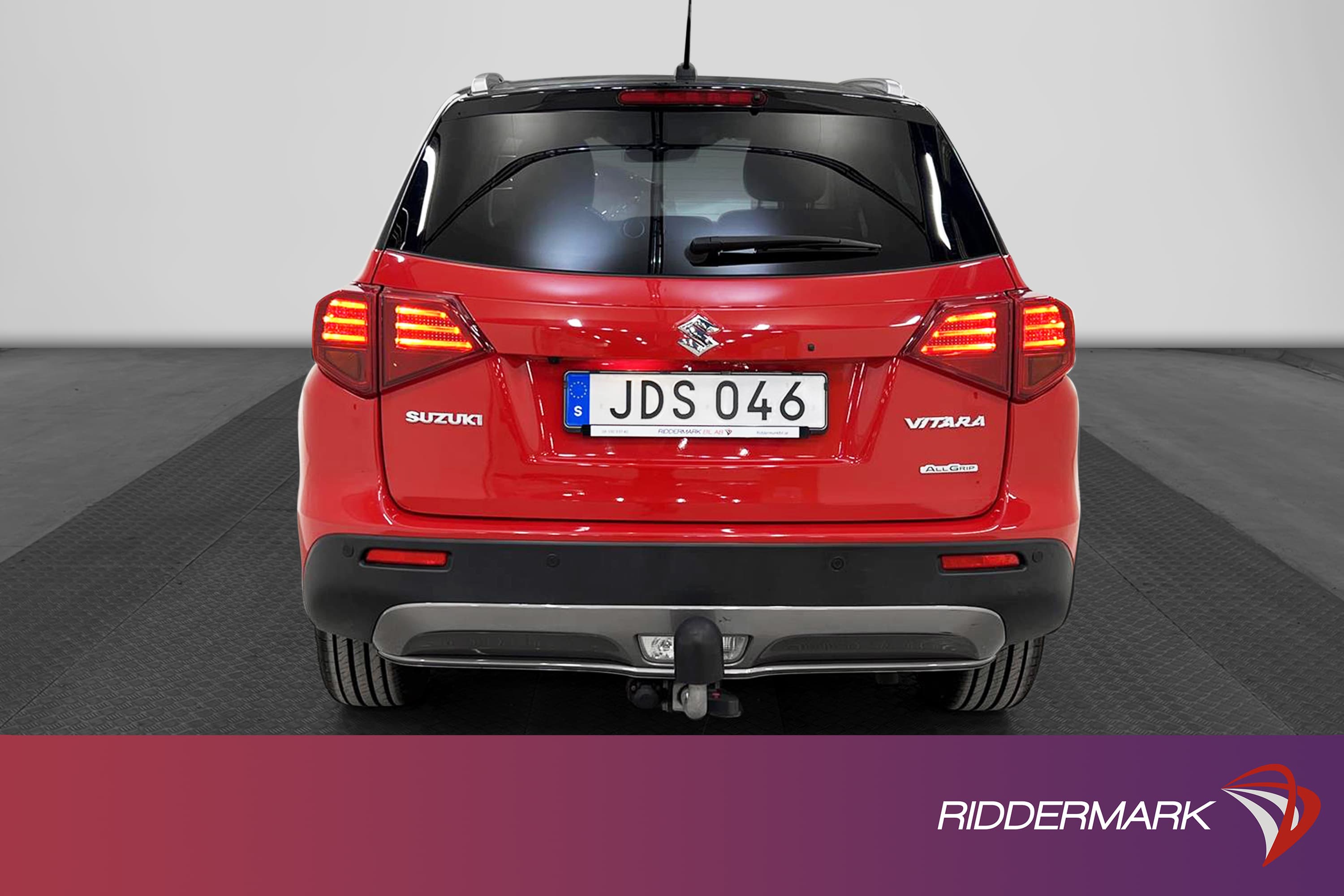 Suzuki Vitara 1.4 AllGrip 140hk Panorama Navigator B-Kamera