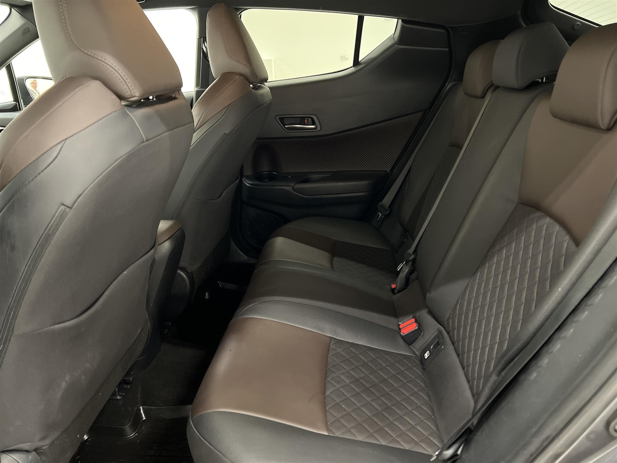 Toyota C-HR Hybrid CVT 122hk Executive Teknikpkt 0,41L/mil