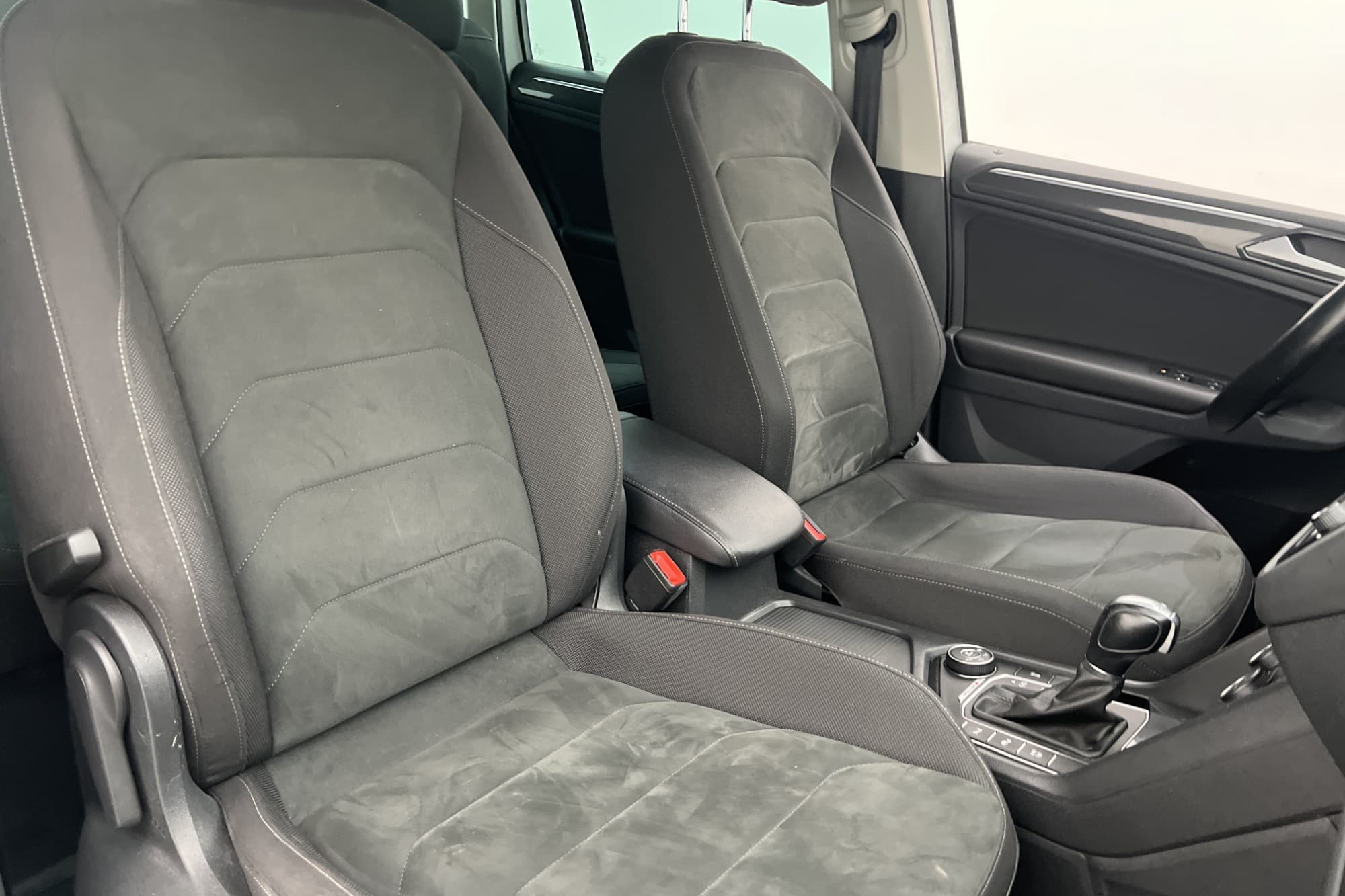Volkswagen Tiguan 2.0 TDI 4M 190hk GT Cockpit Kamera Drag