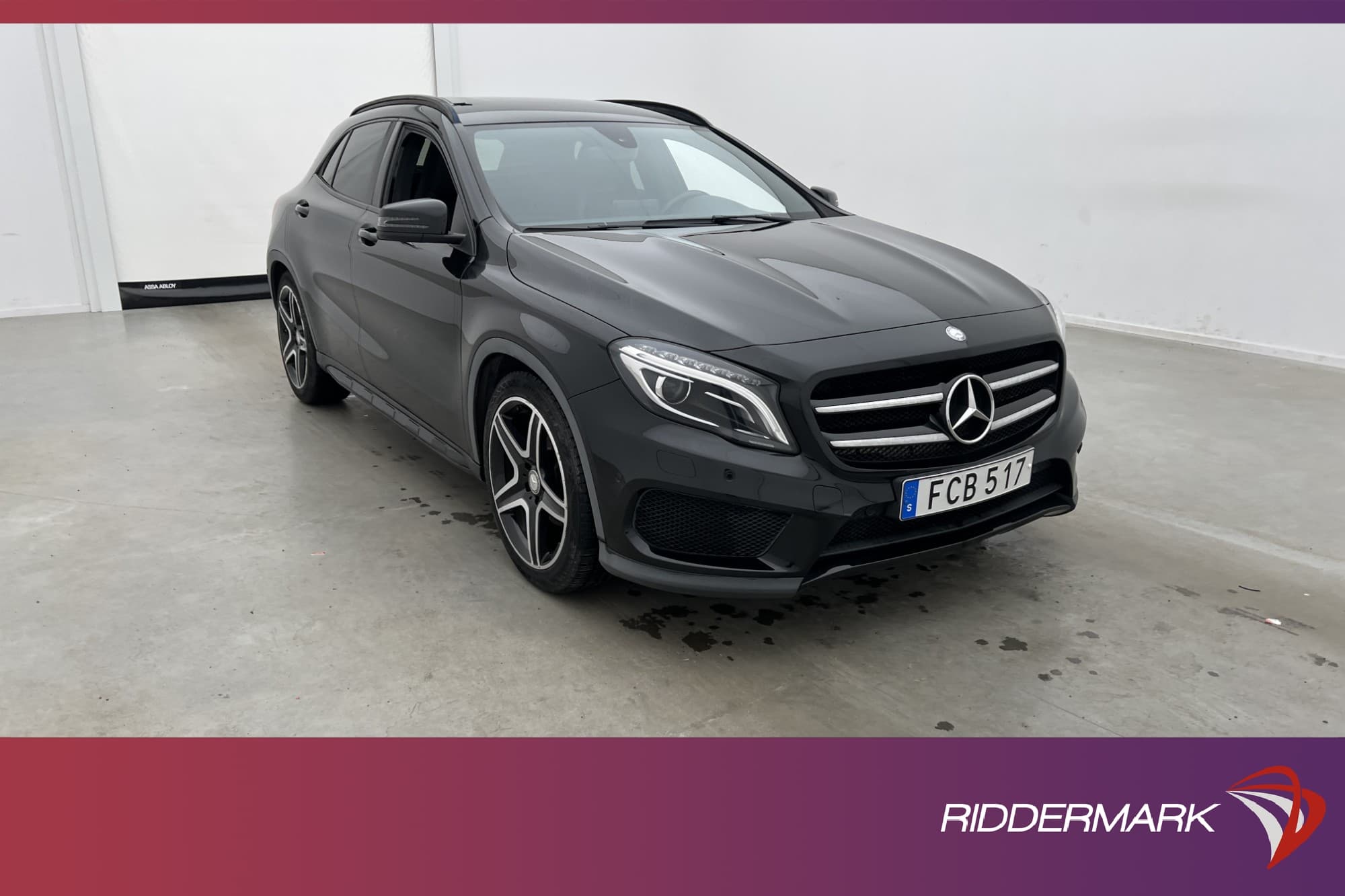 Mercedes-Benz GLA 200 156hk AMG Line Night Halvskinn